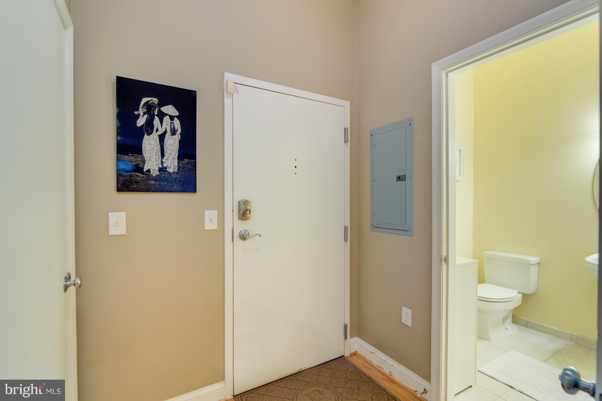 ROSSLYN - Residential