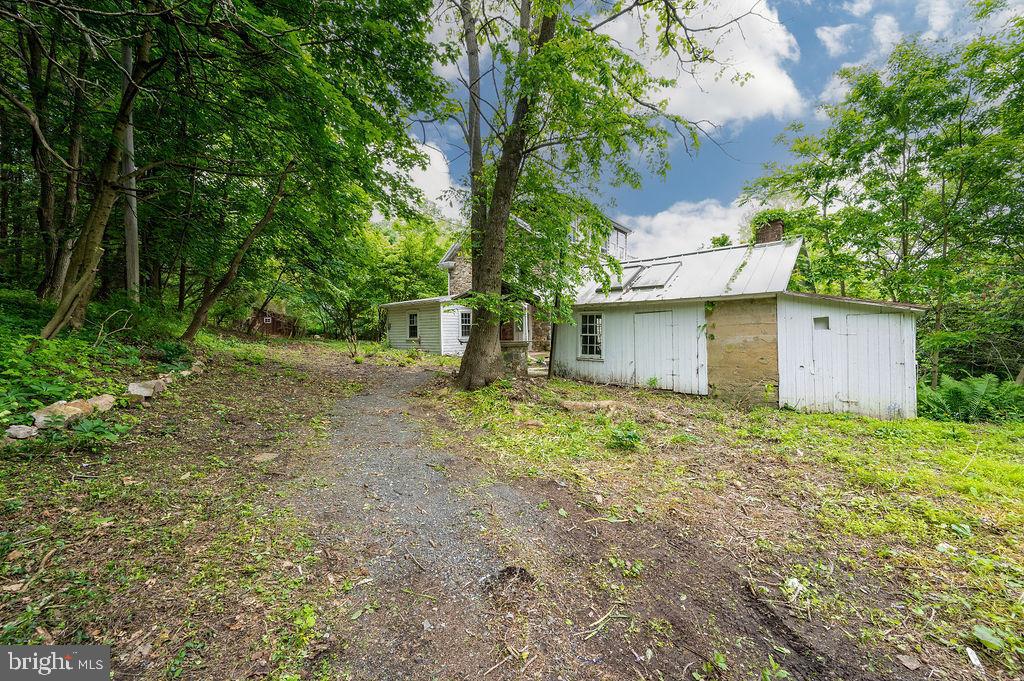 220 CLUB ROAD
