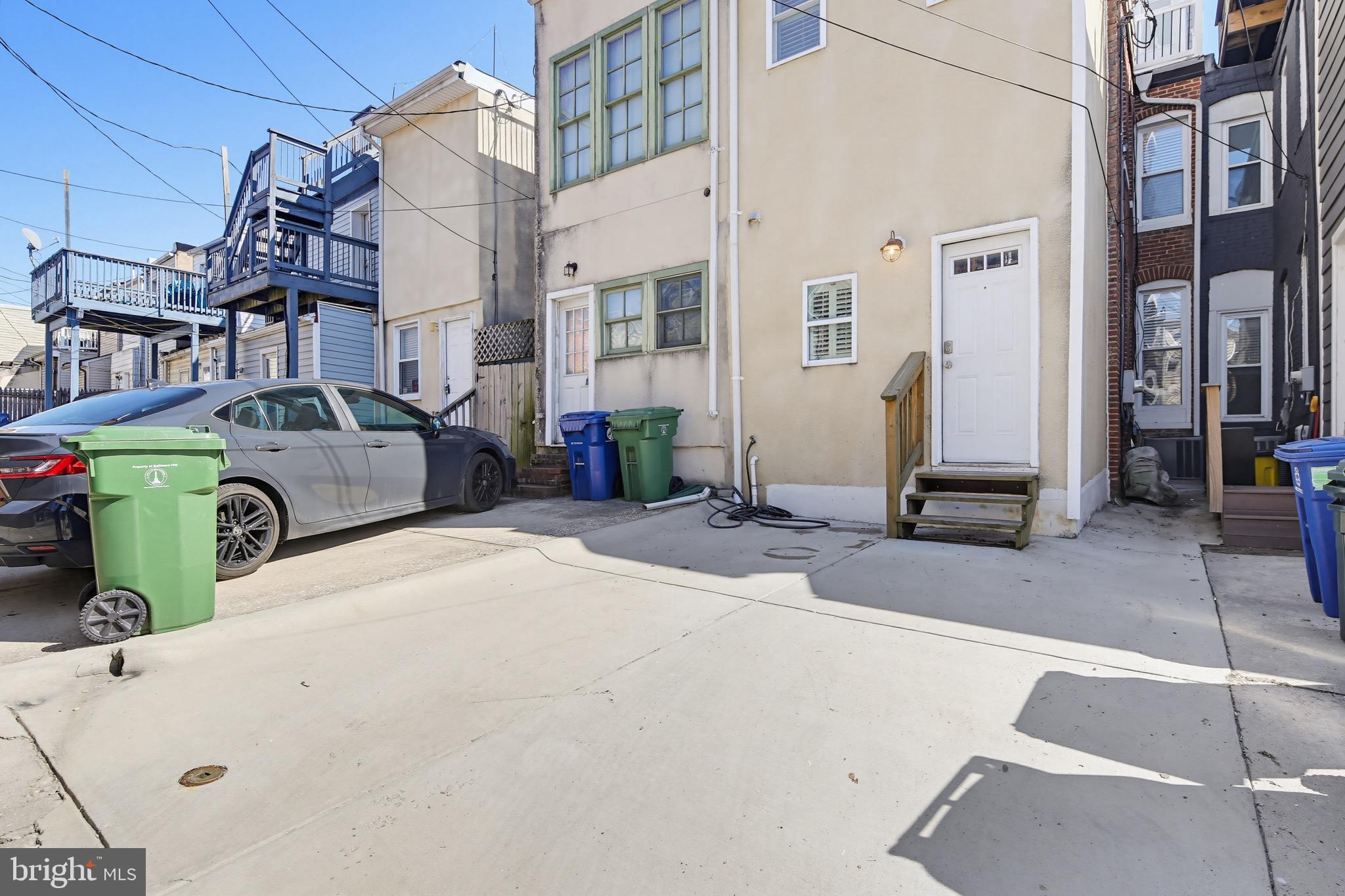 RIVERSIDE - Residential