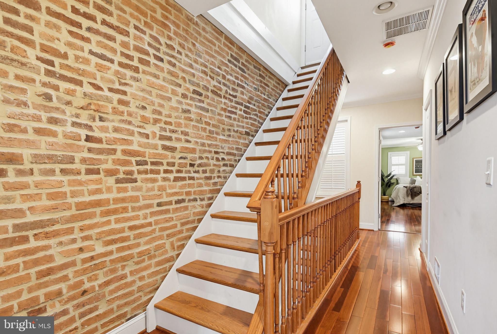 RIVERSIDE - Residential