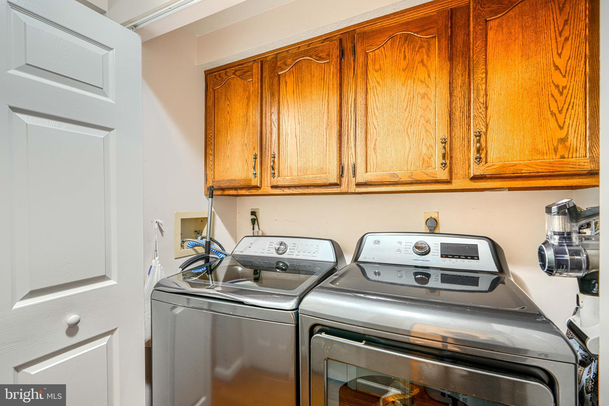 DORSEY HALL - Residential