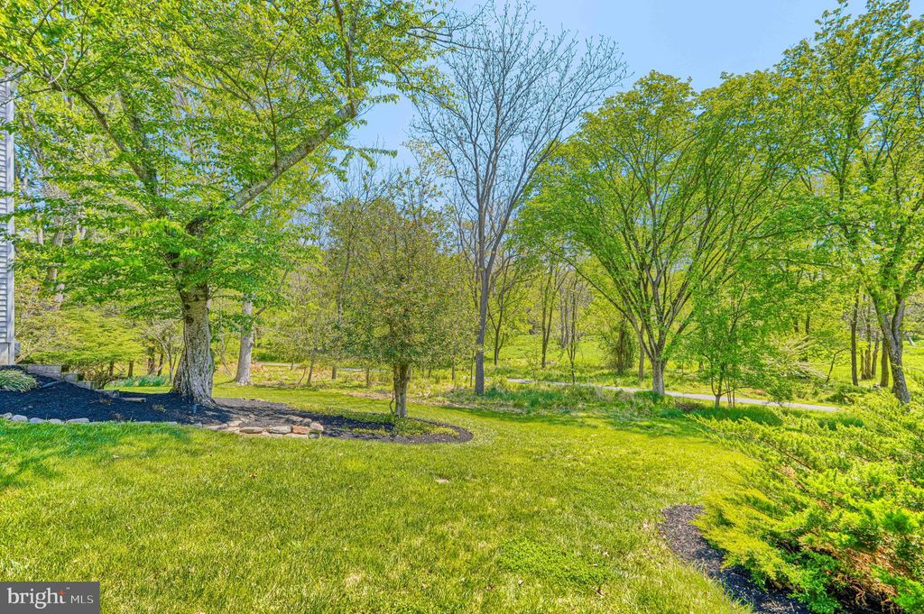 Photo of 4645 Old Dragon Path, ELLICOTT CITY, MD 21042 (MLS # MDHW2067020)