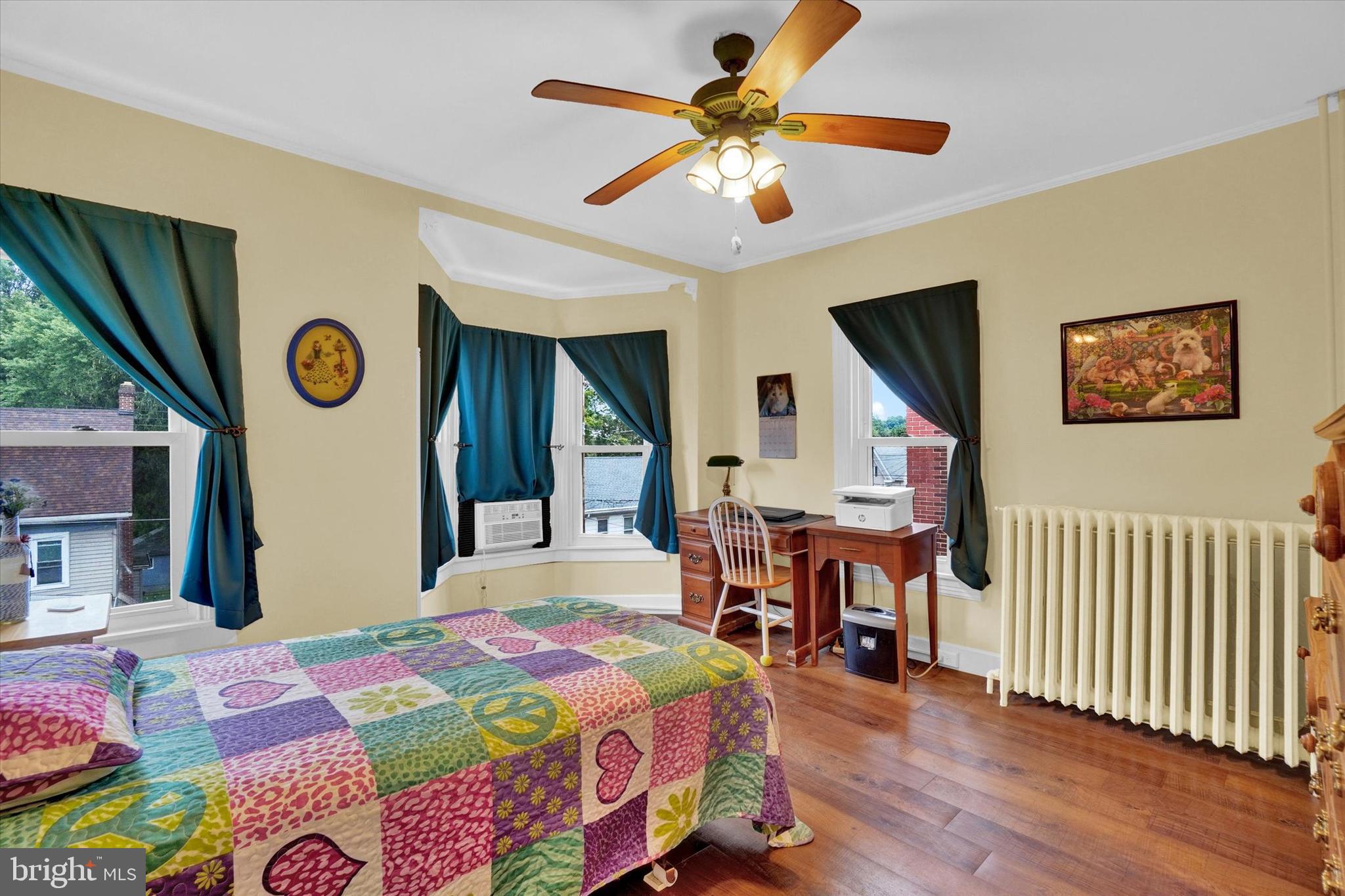 WINDSOR - Residential