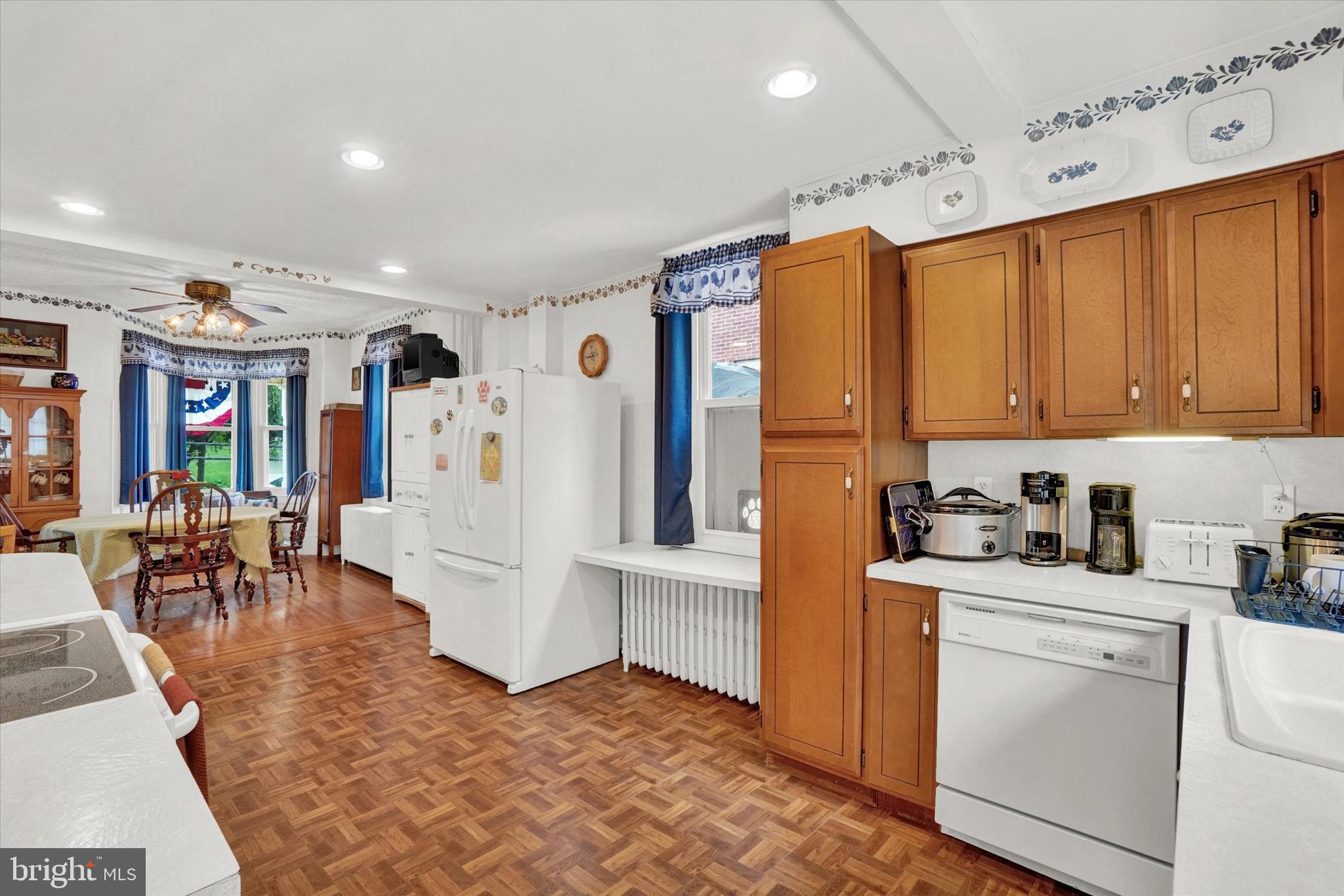 WINDSOR - Residential