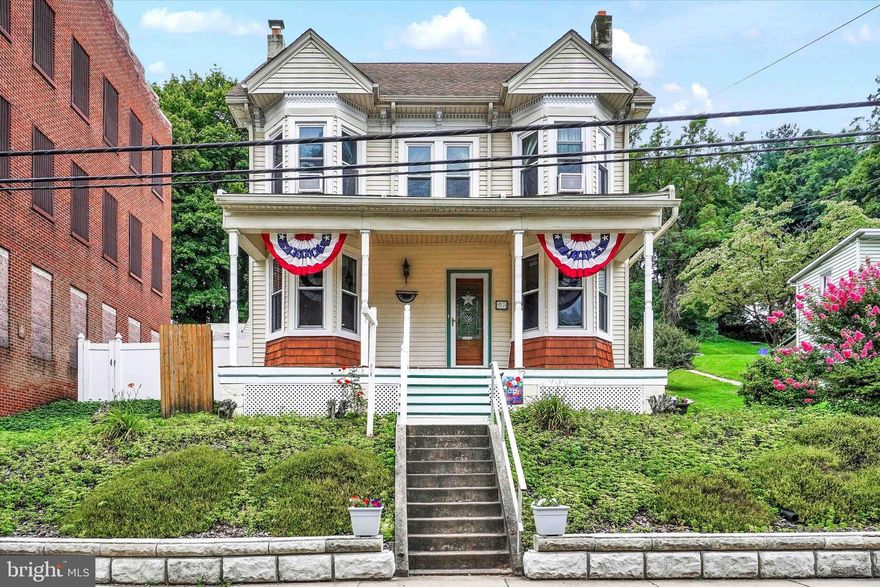 This beautiful, well-maintained Victorian house will not last long!! This property features 4 bedrooms, 1 full bath, sitting on roughly ½ acre lot in Historical Downtown Windsor. Solid hardwood floors flow throughout the home. A private and peaceful backyard offers plenty of room for outdoor activities and off-street parking.  This home has been meticulously cared for the last 20+ years and includes a newer roof, hot water heater, boiler, and 40+ all replaced within the past 7 years!!! Don't miss it! All appliances and window units stay with the home.