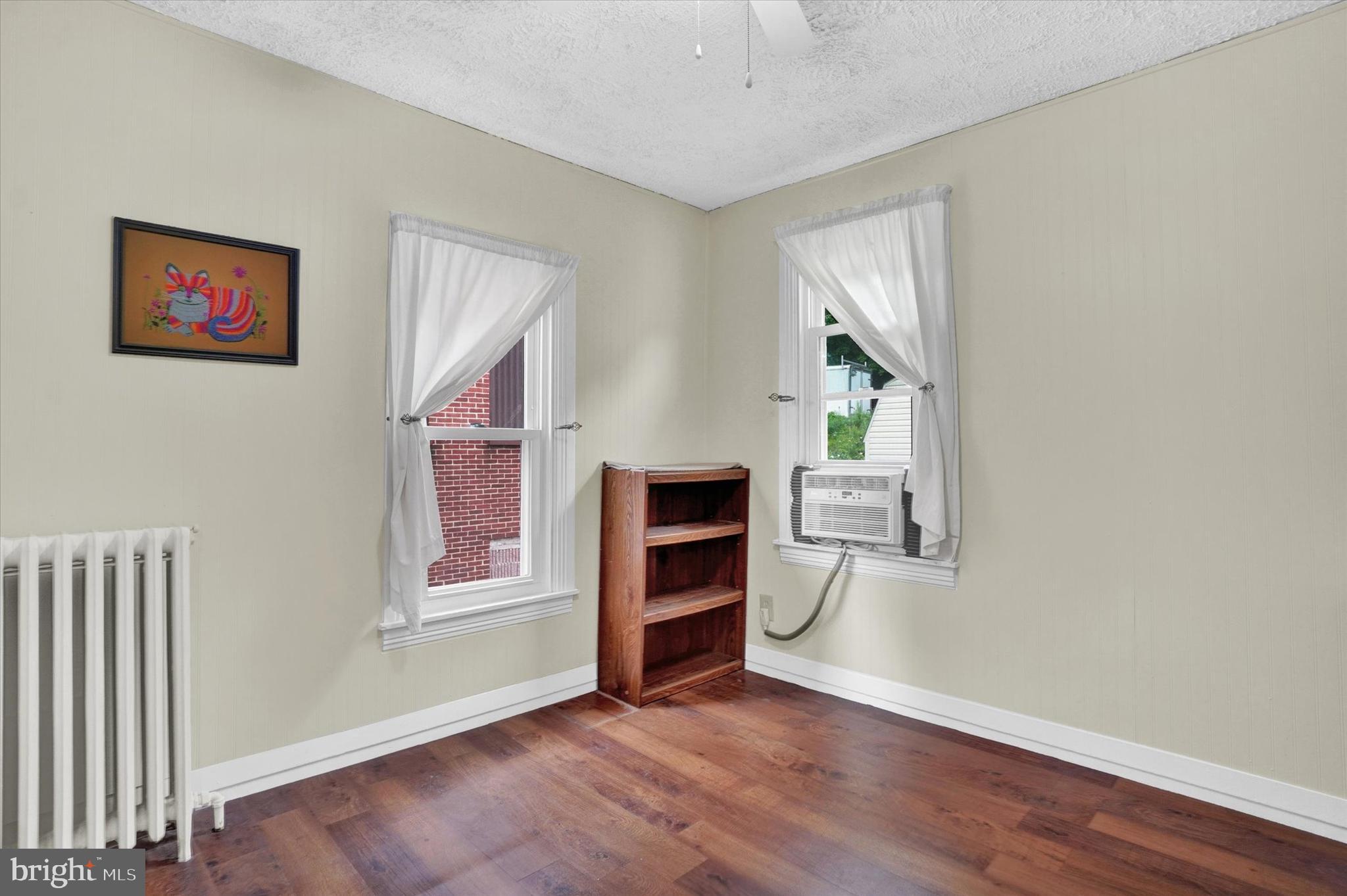 WINDSOR - Residential