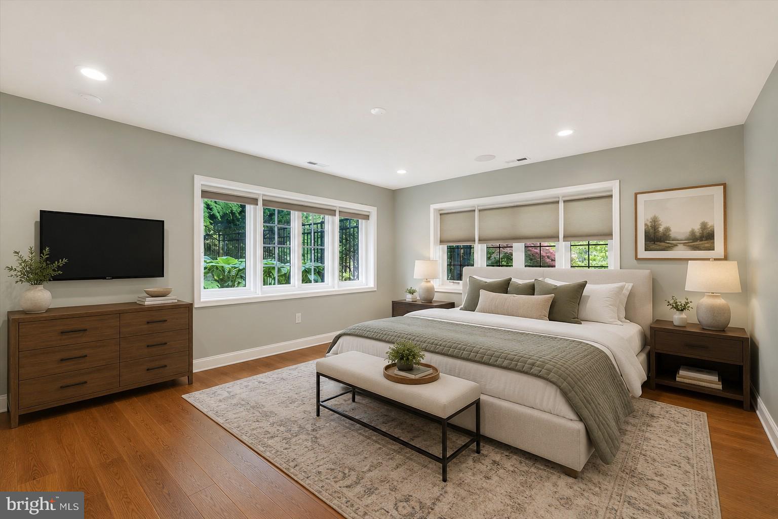 ROLAND PARK - Residential
