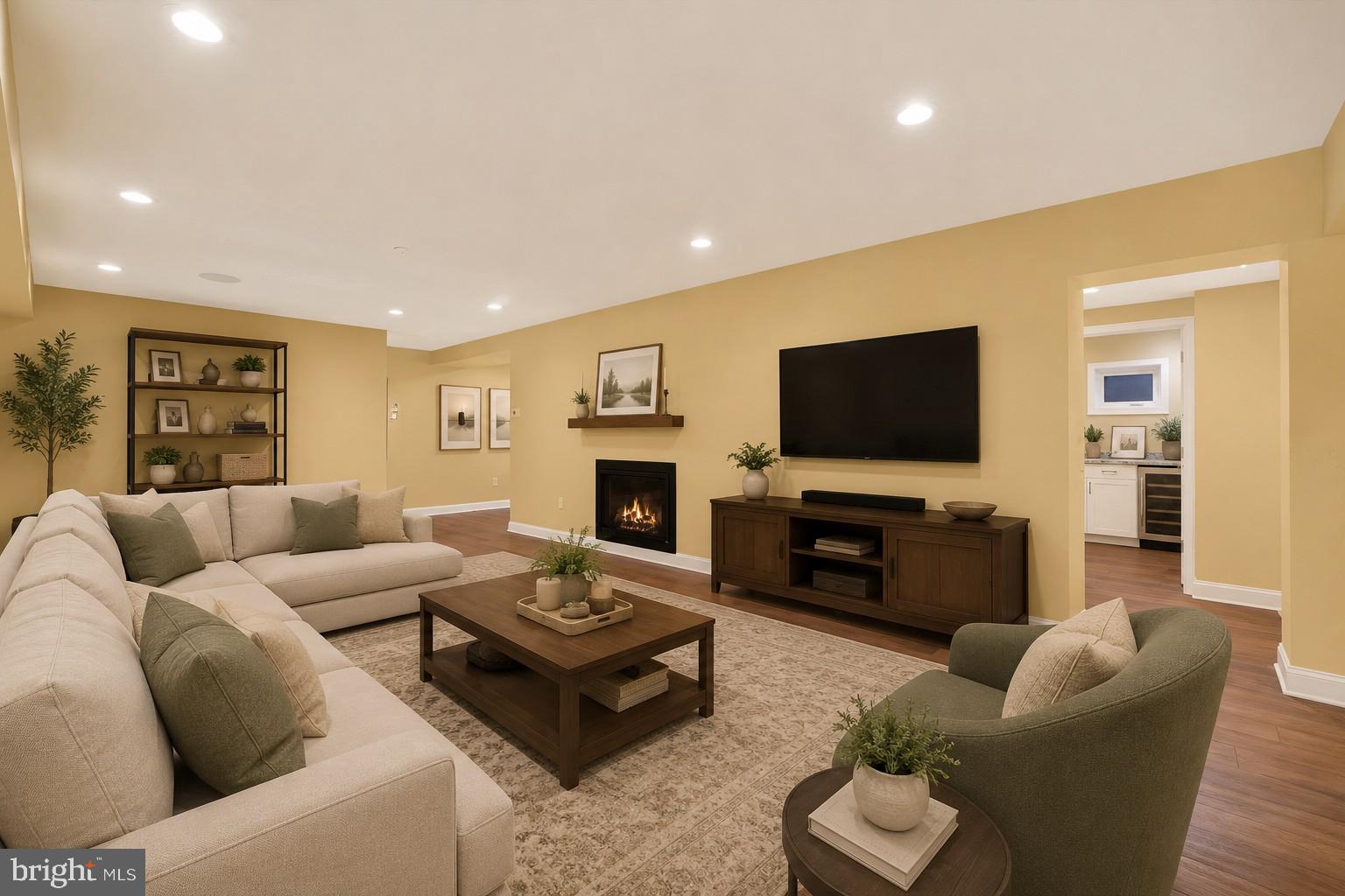 ROLAND PARK - Residential