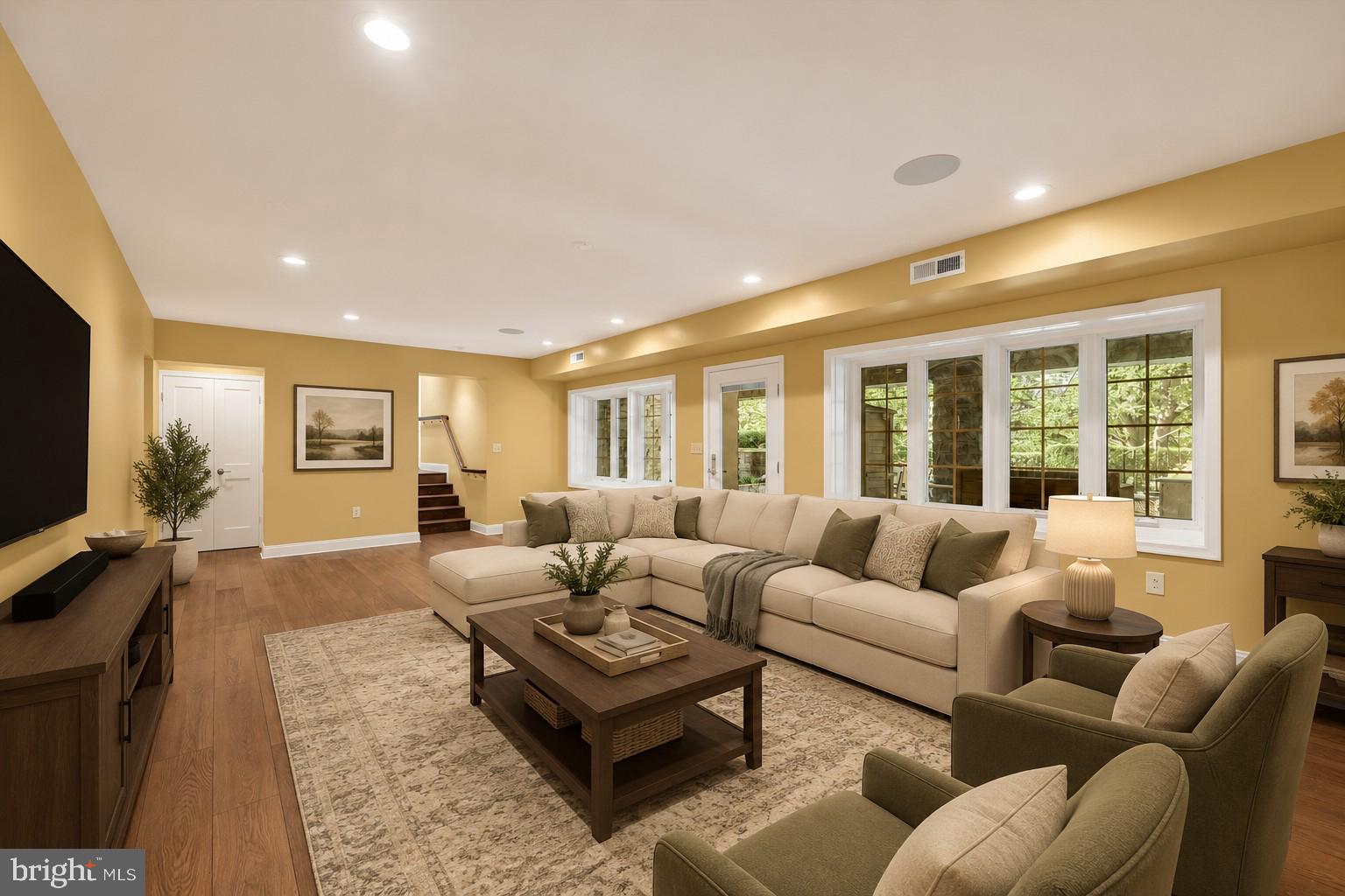 ROLAND PARK - Residential