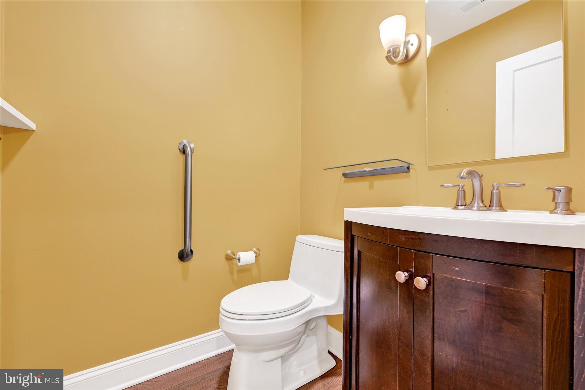 ROLAND PARK - Residential