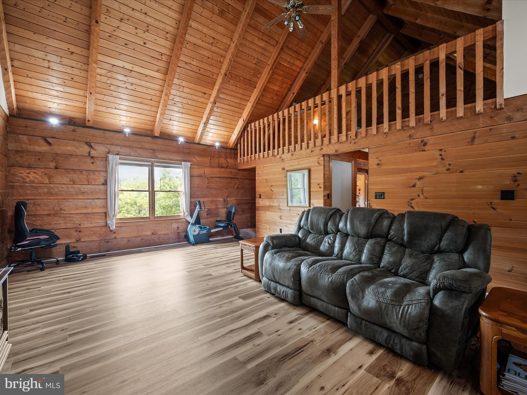 TIMBER RIDGE FARMS - Residential