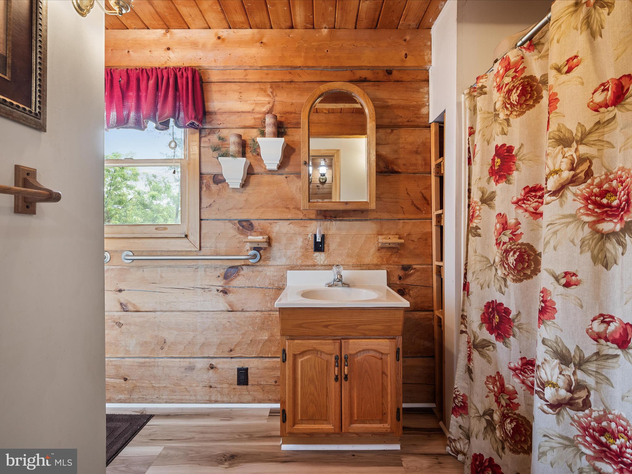 TIMBER RIDGE FARMS - Residential