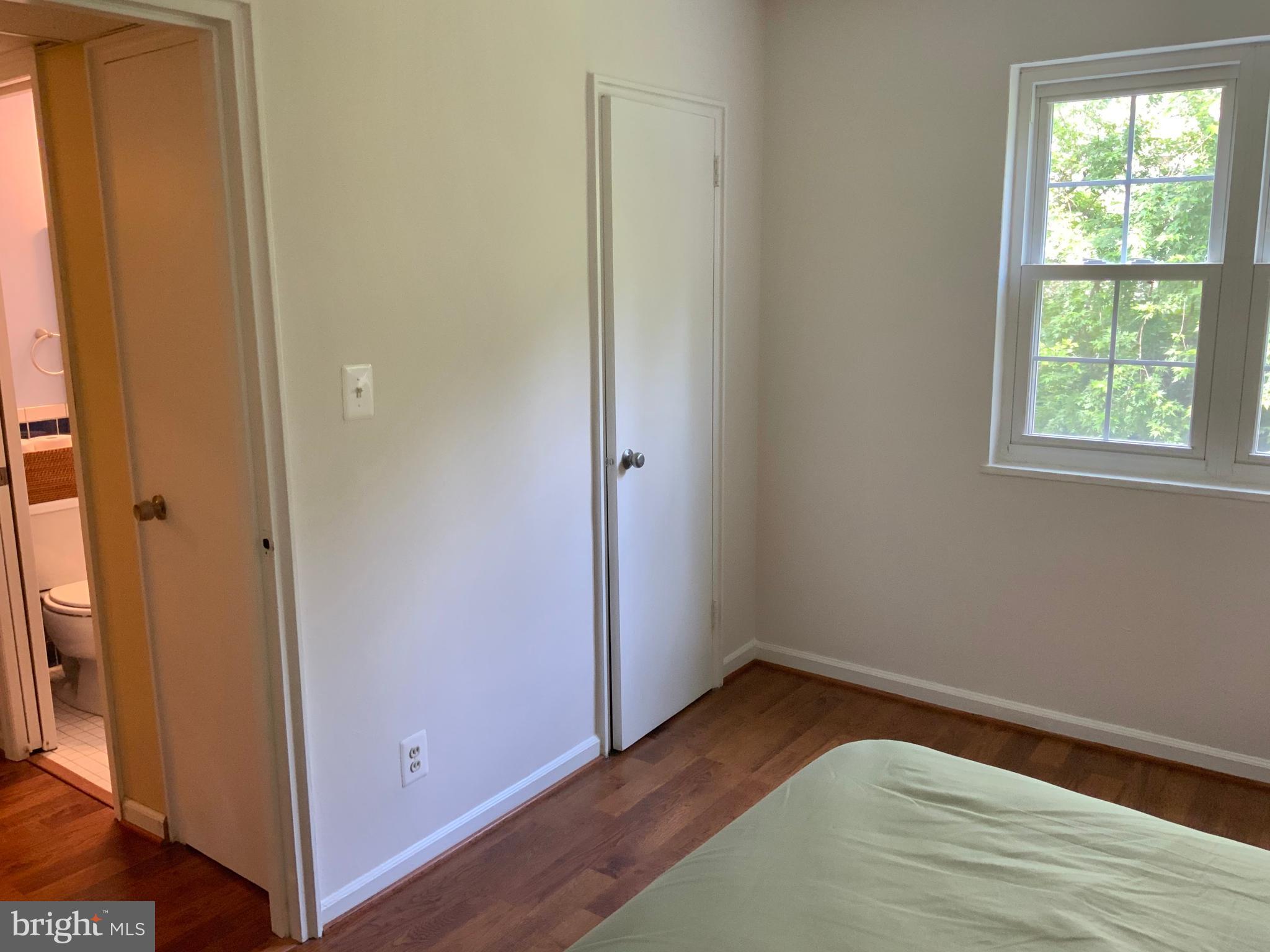 VILLAGES AT FALLS CHURCH - Residential