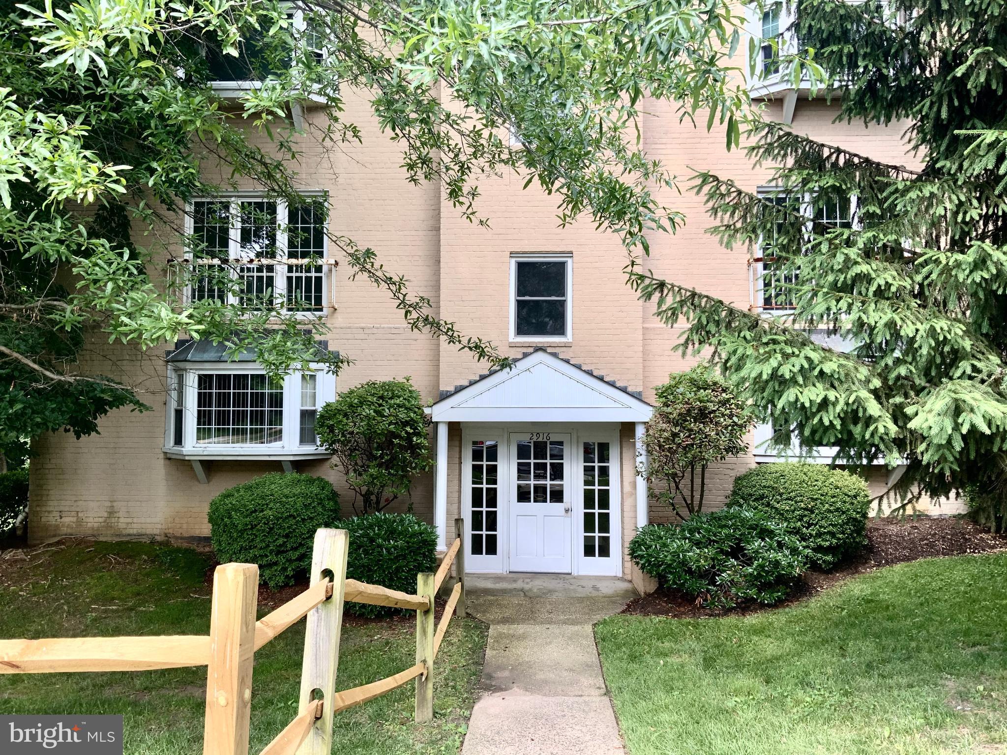 VILLAGES AT FALLS CHURCH - Residential