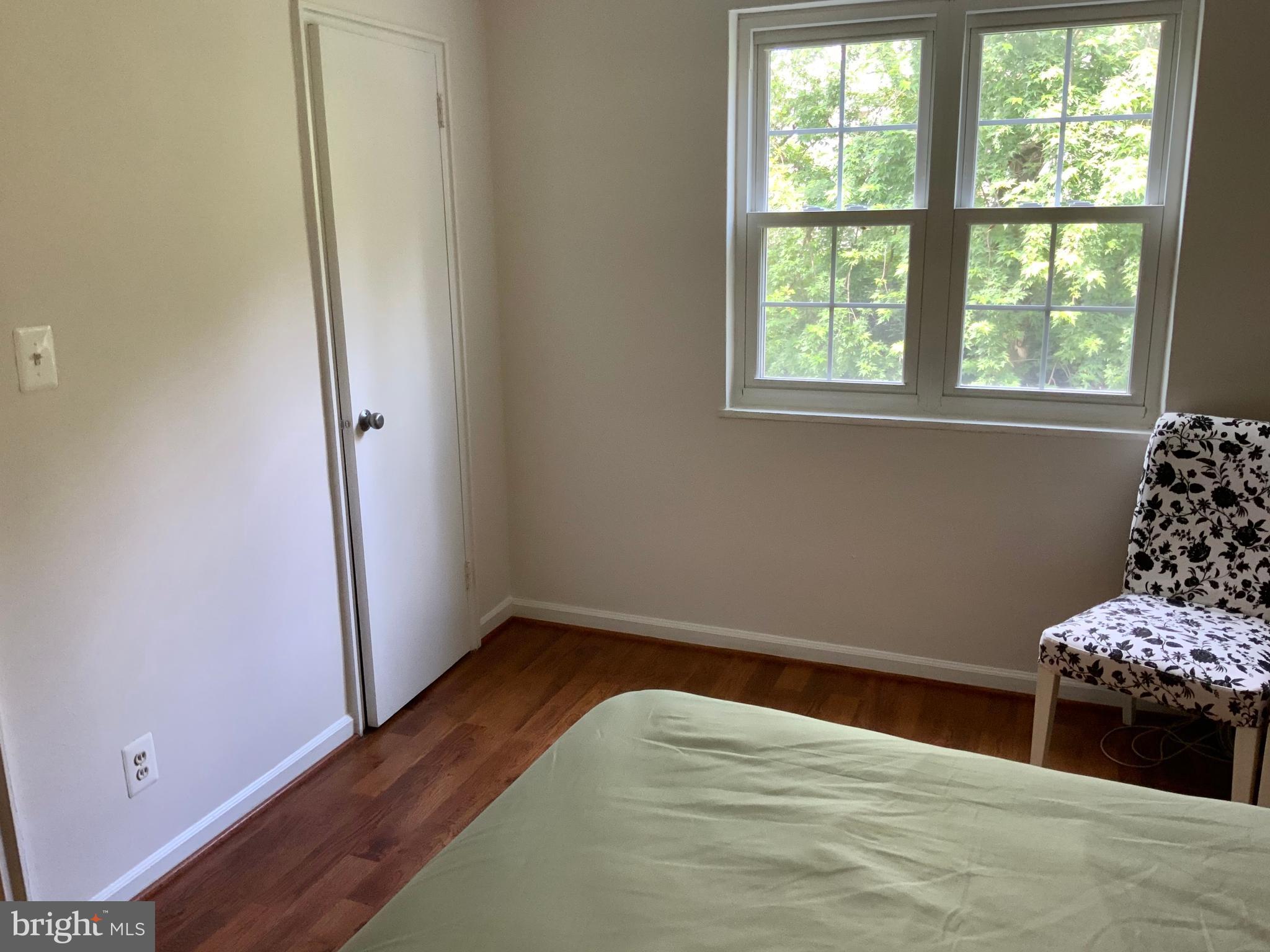 VILLAGES AT FALLS CHURCH - Residential