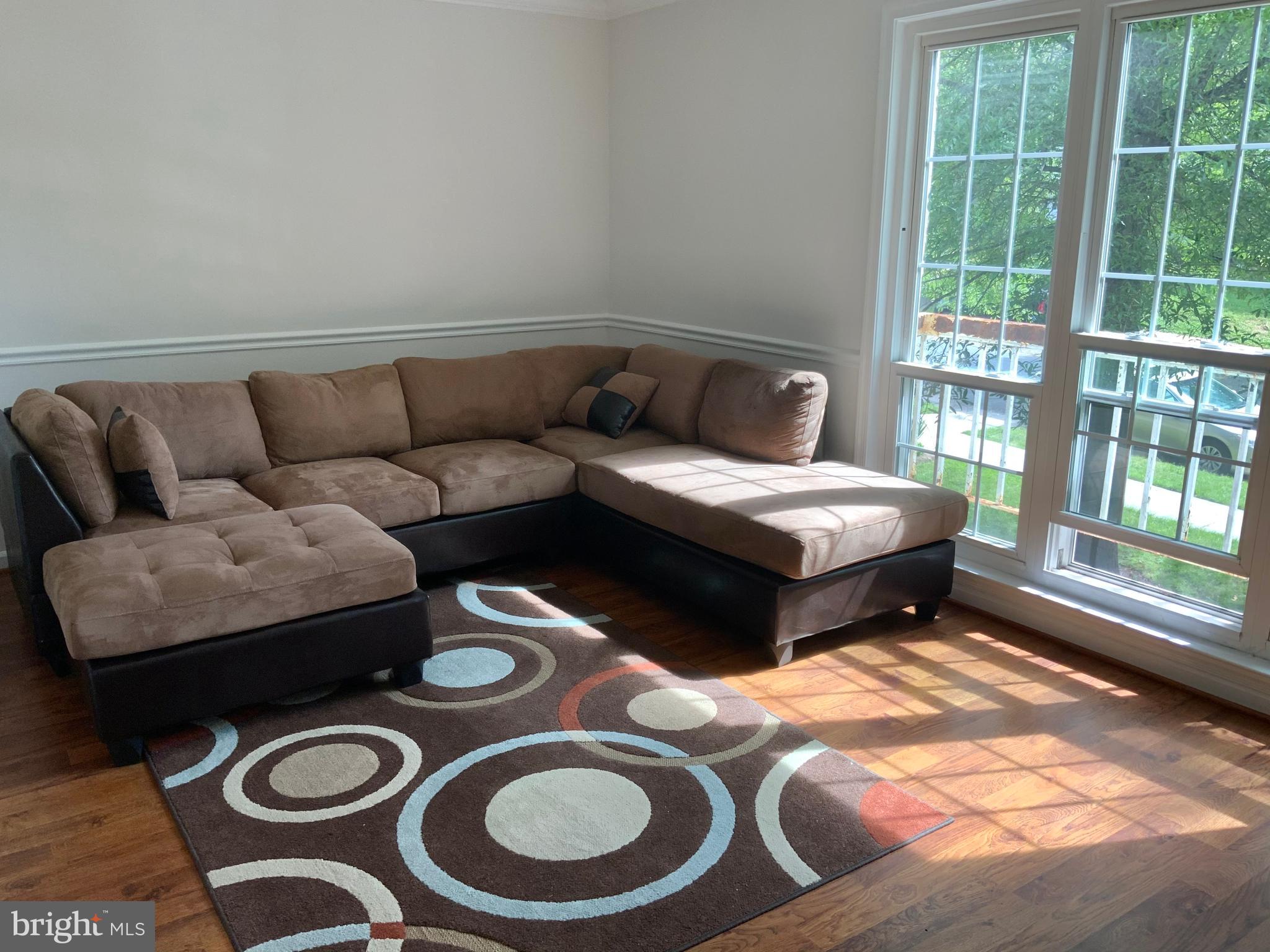 VILLAGES AT FALLS CHURCH - Residential