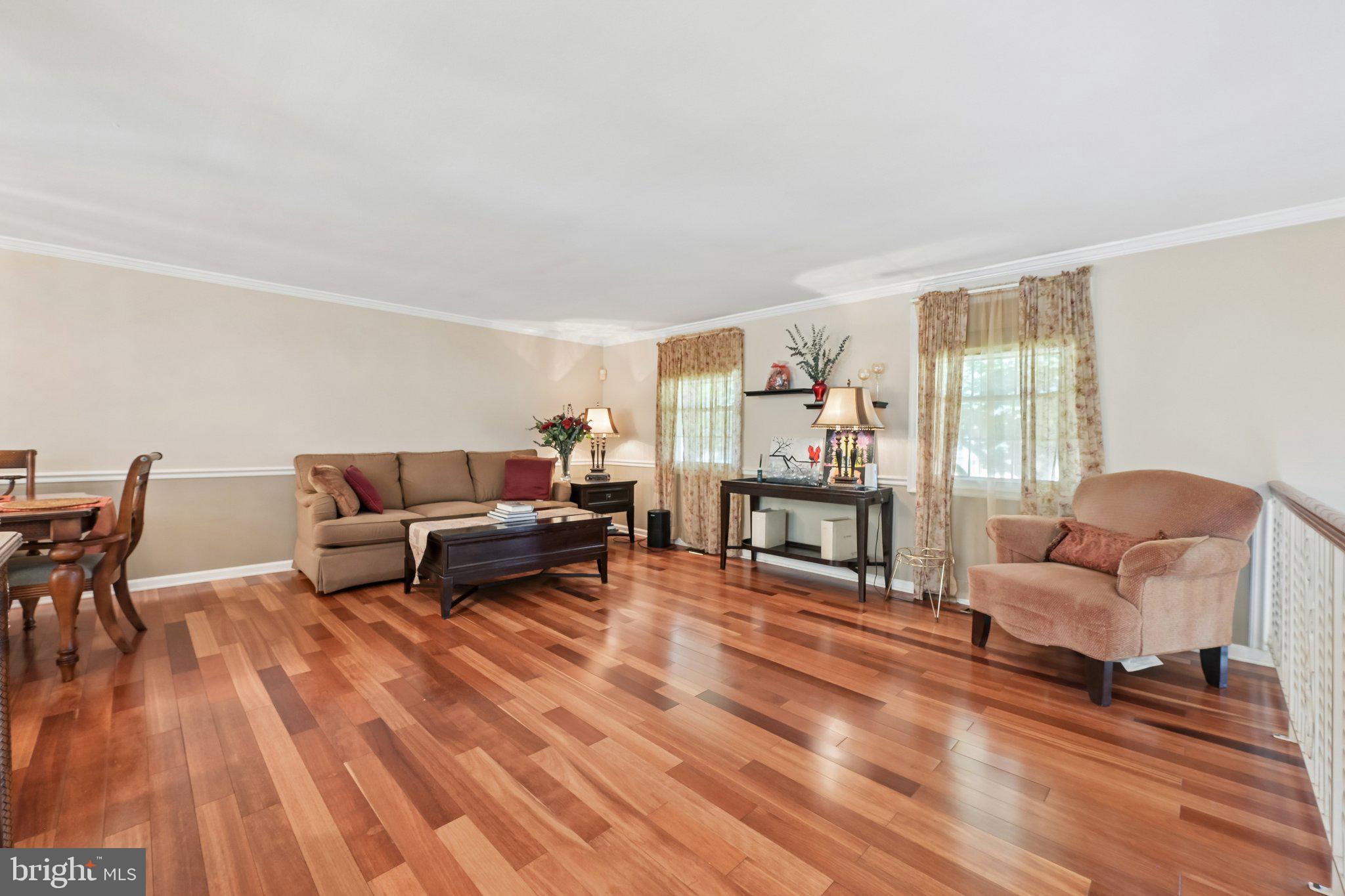 35 NORTHAMPTON DRIVE