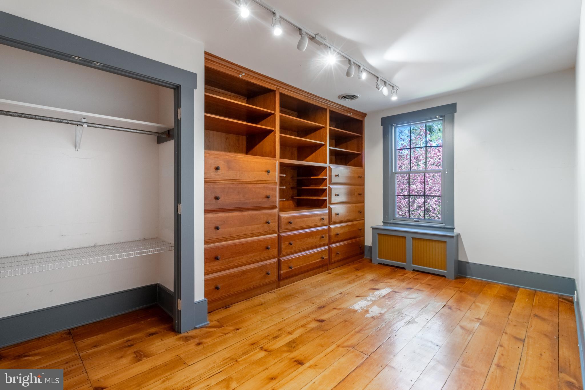 STATE COLLEGE BORO - Residential