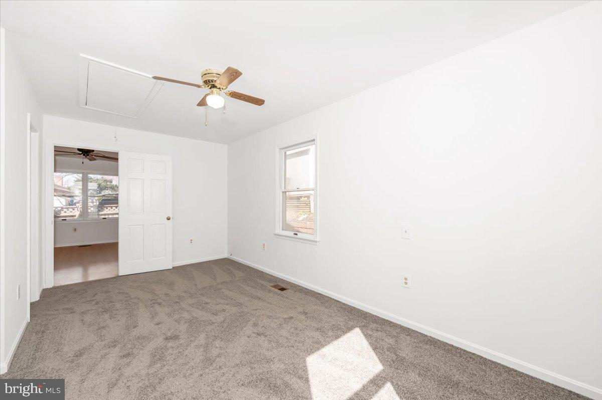 CONNECTICUT GARDENS - Residential