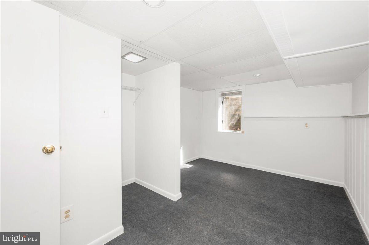 CONNECTICUT GARDENS - Residential