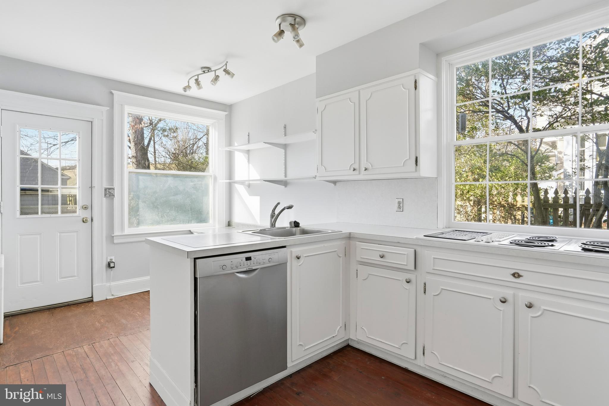 GUILFORD - Residential