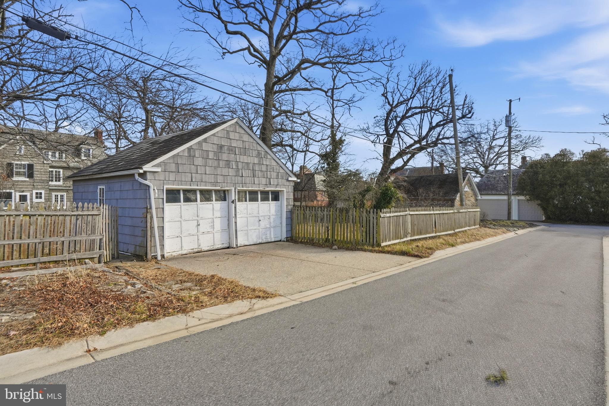 GUILFORD - Residential