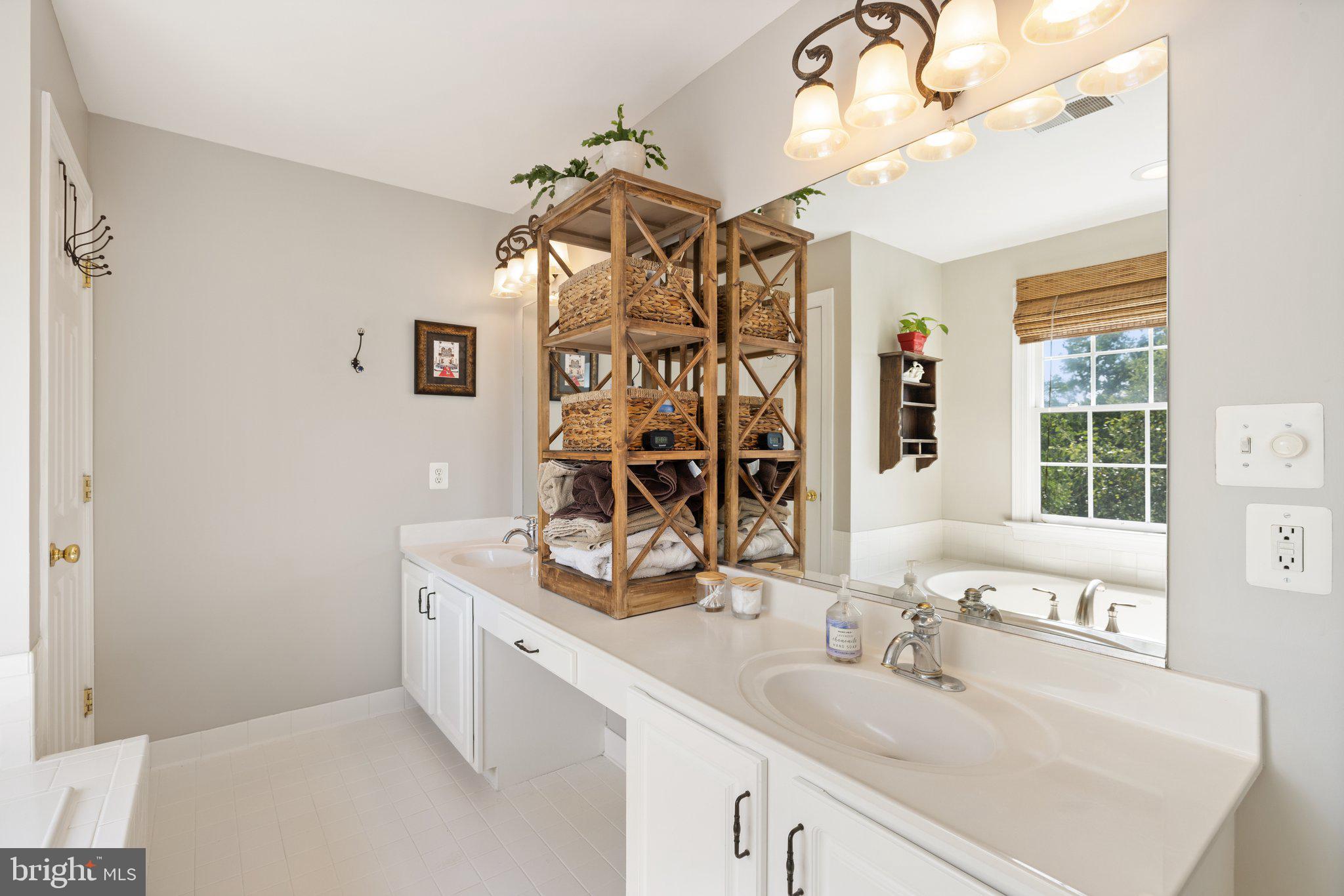 WATERFORD MEADOWS - Residential