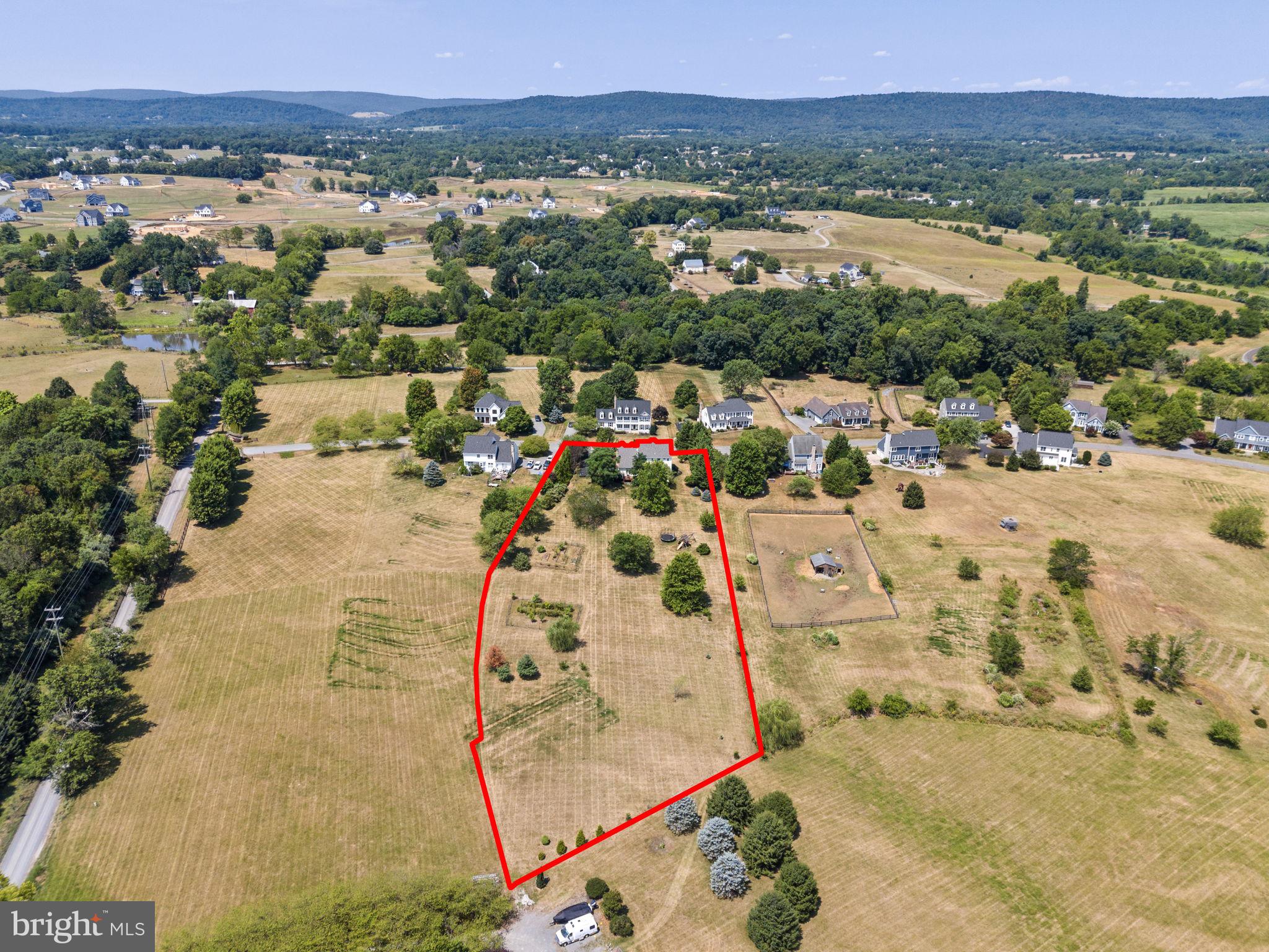 WATERFORD MEADOWS - Residential