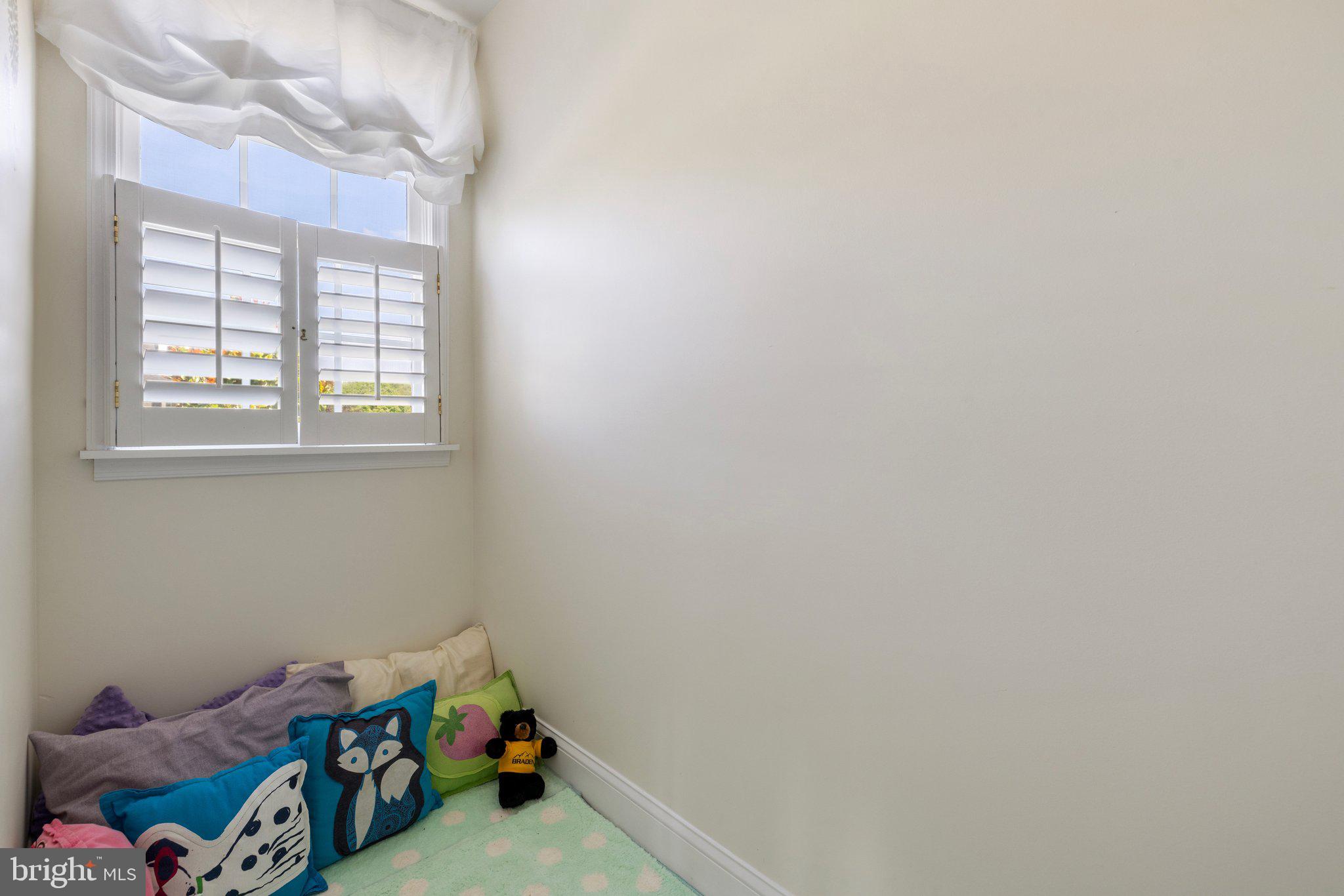 WATERFORD MEADOWS - Residential