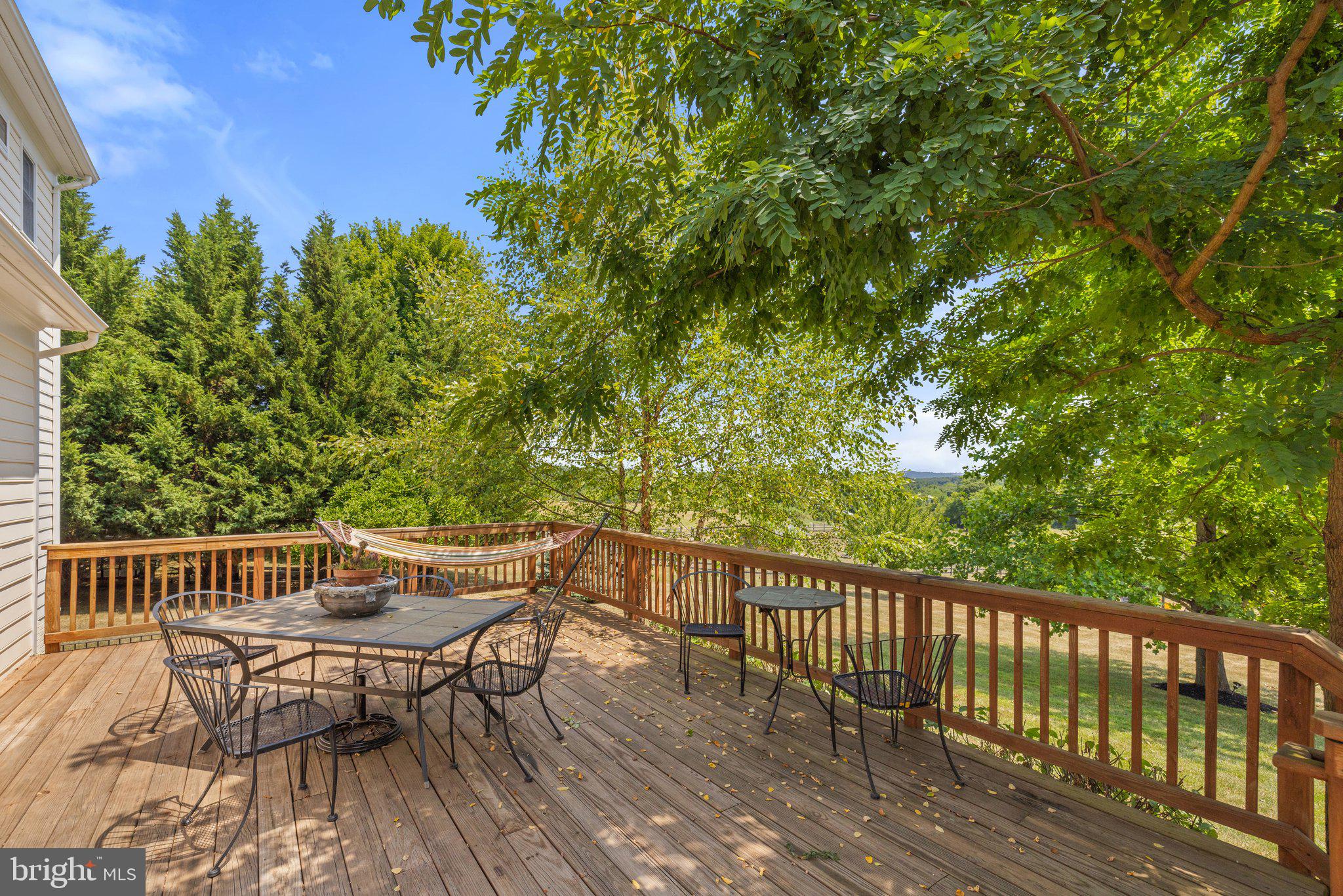 WATERFORD MEADOWS - Residential