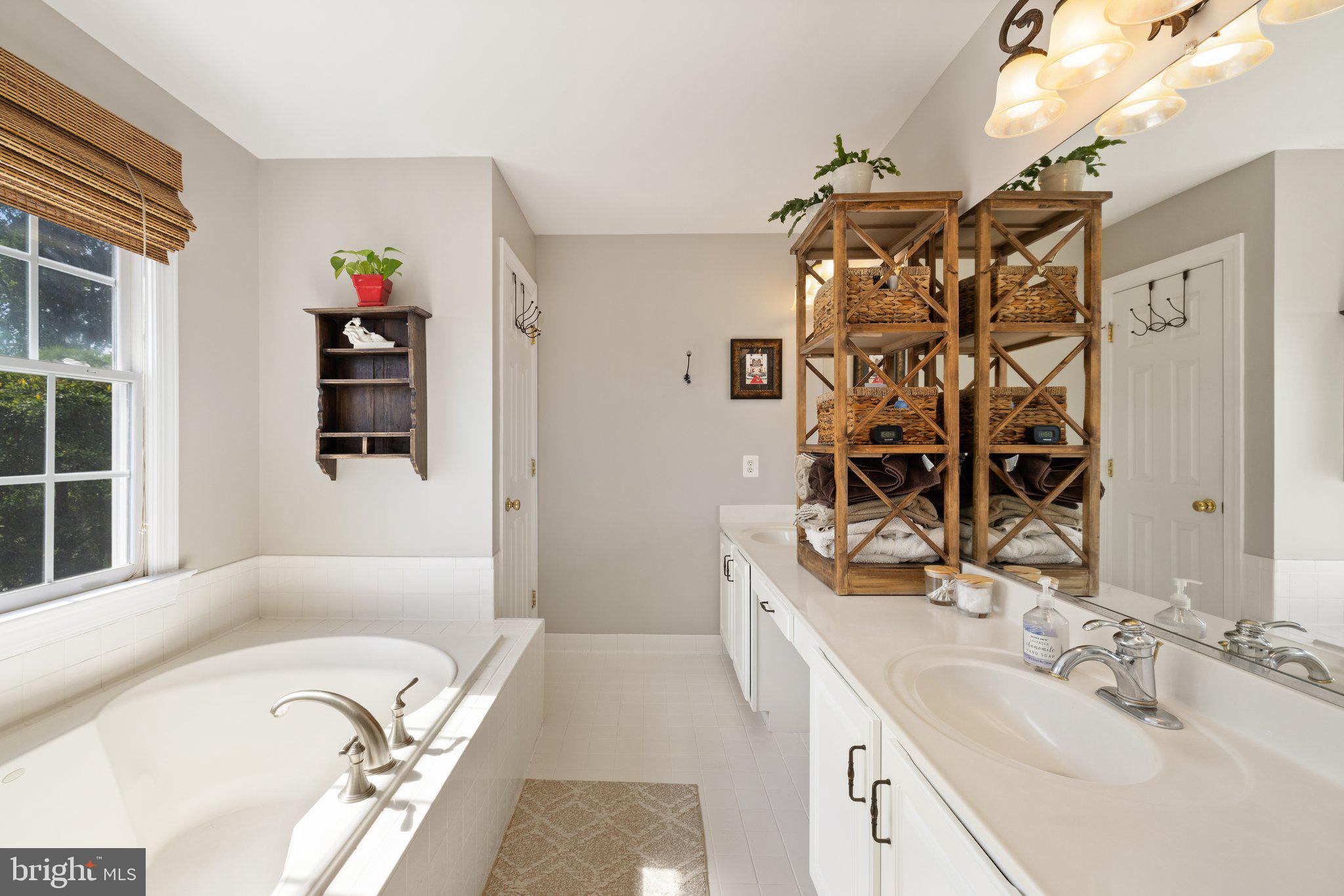 WATERFORD MEADOWS - Residential