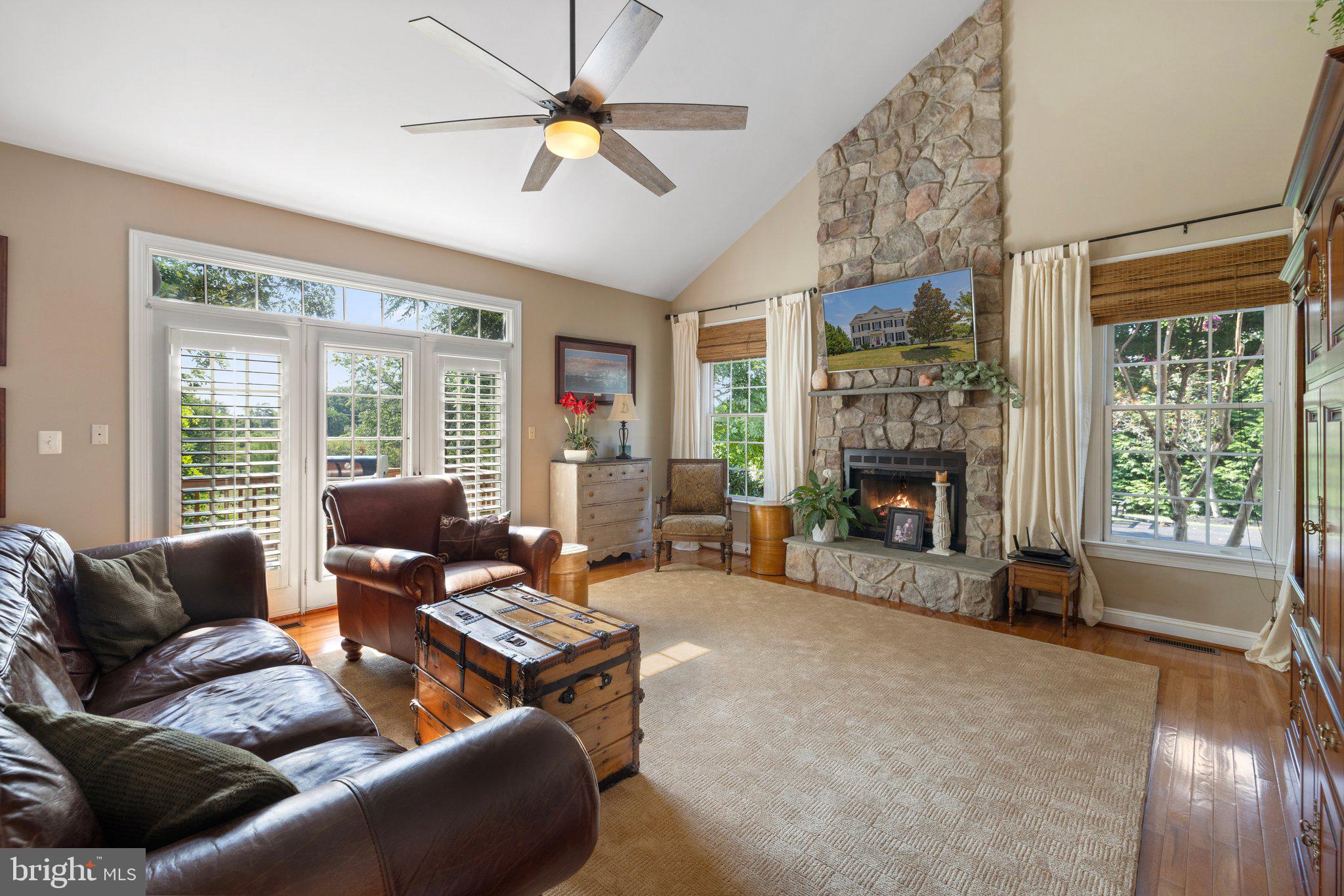 WATERFORD MEADOWS - Residential