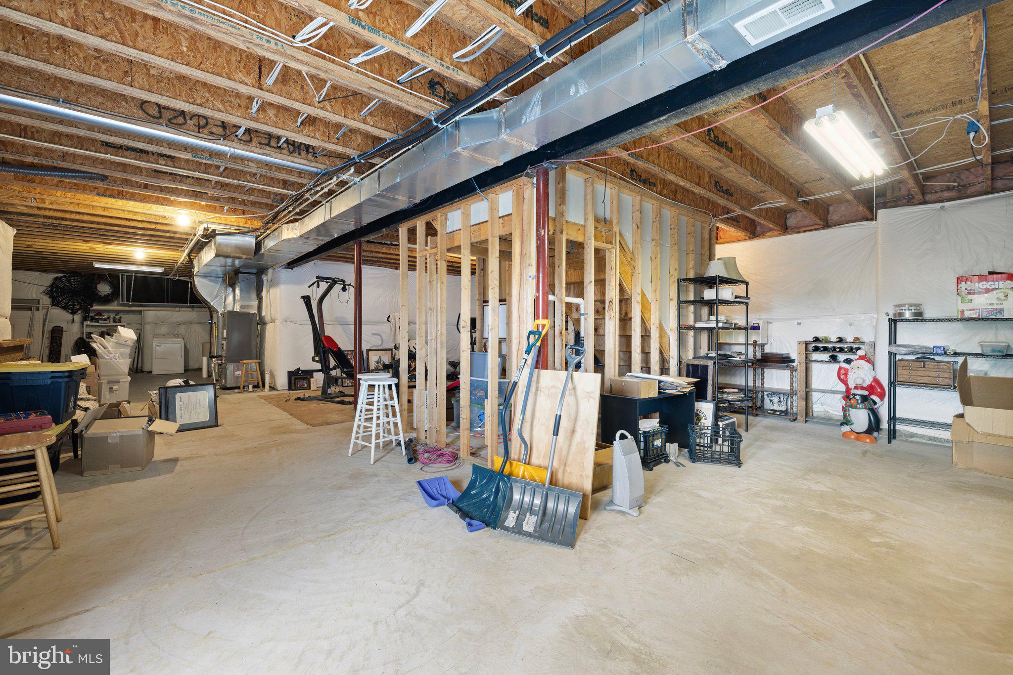 WATERFORD MEADOWS - Residential