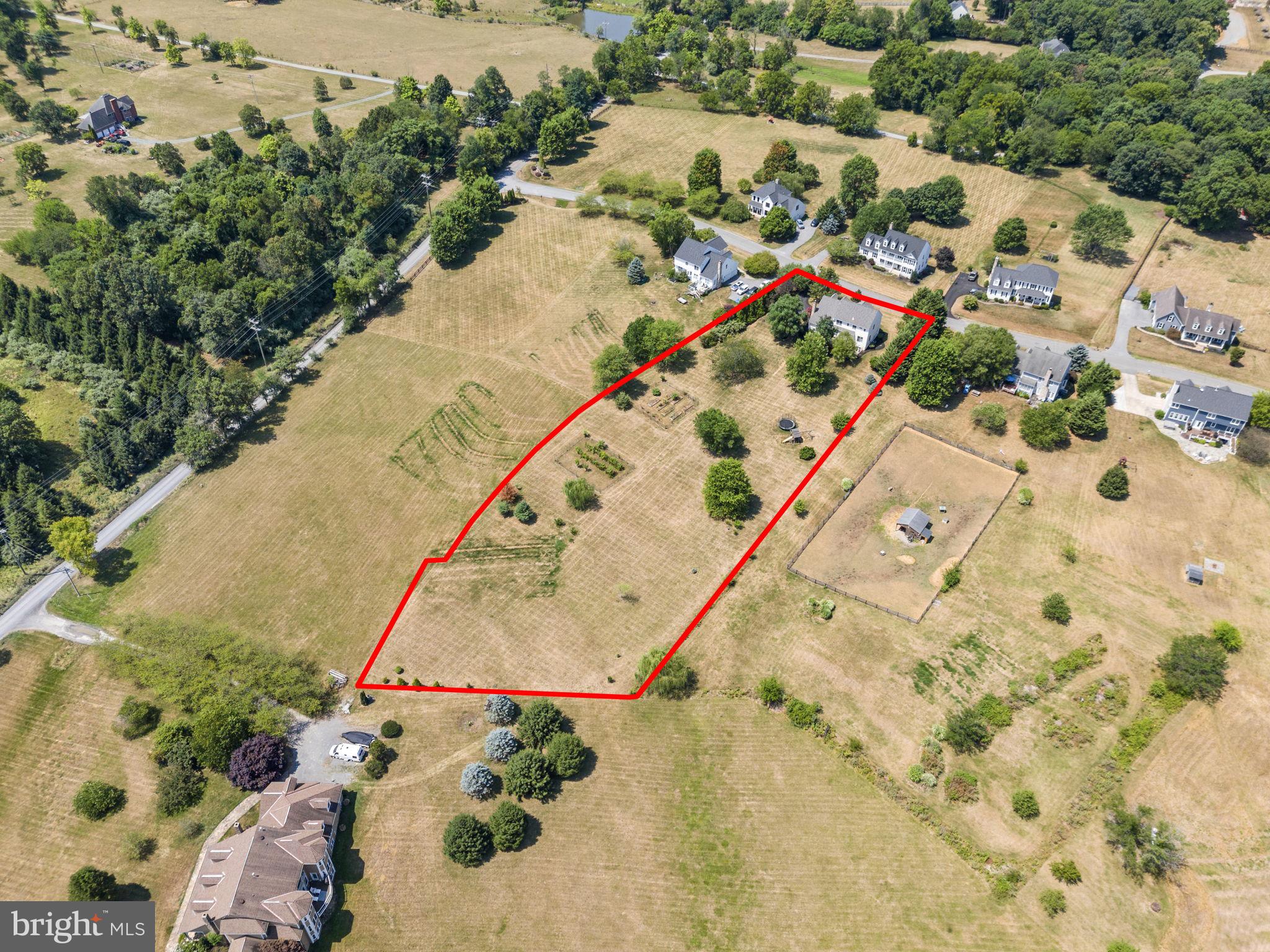 WATERFORD MEADOWS - Residential