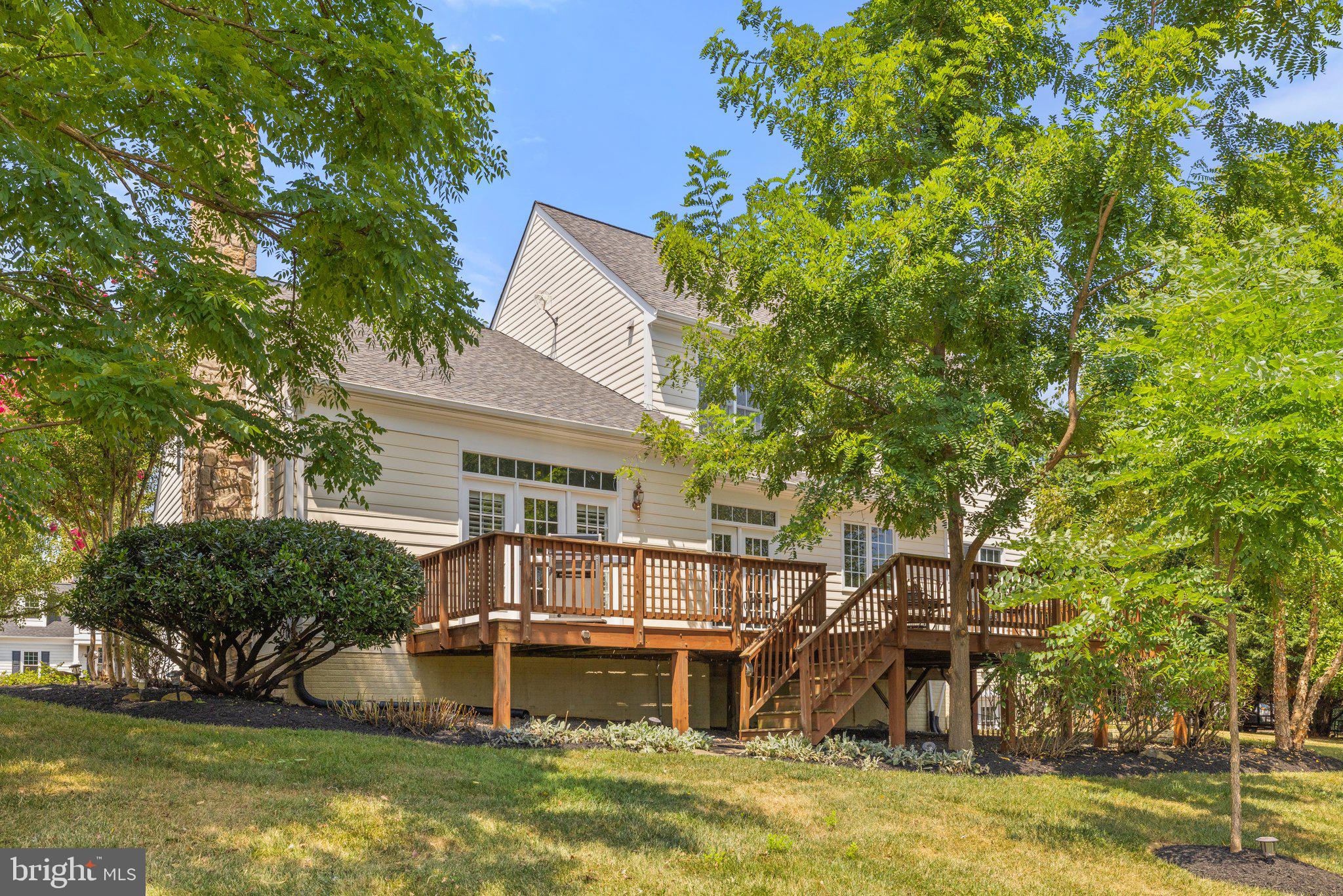 WATERFORD MEADOWS - Residential