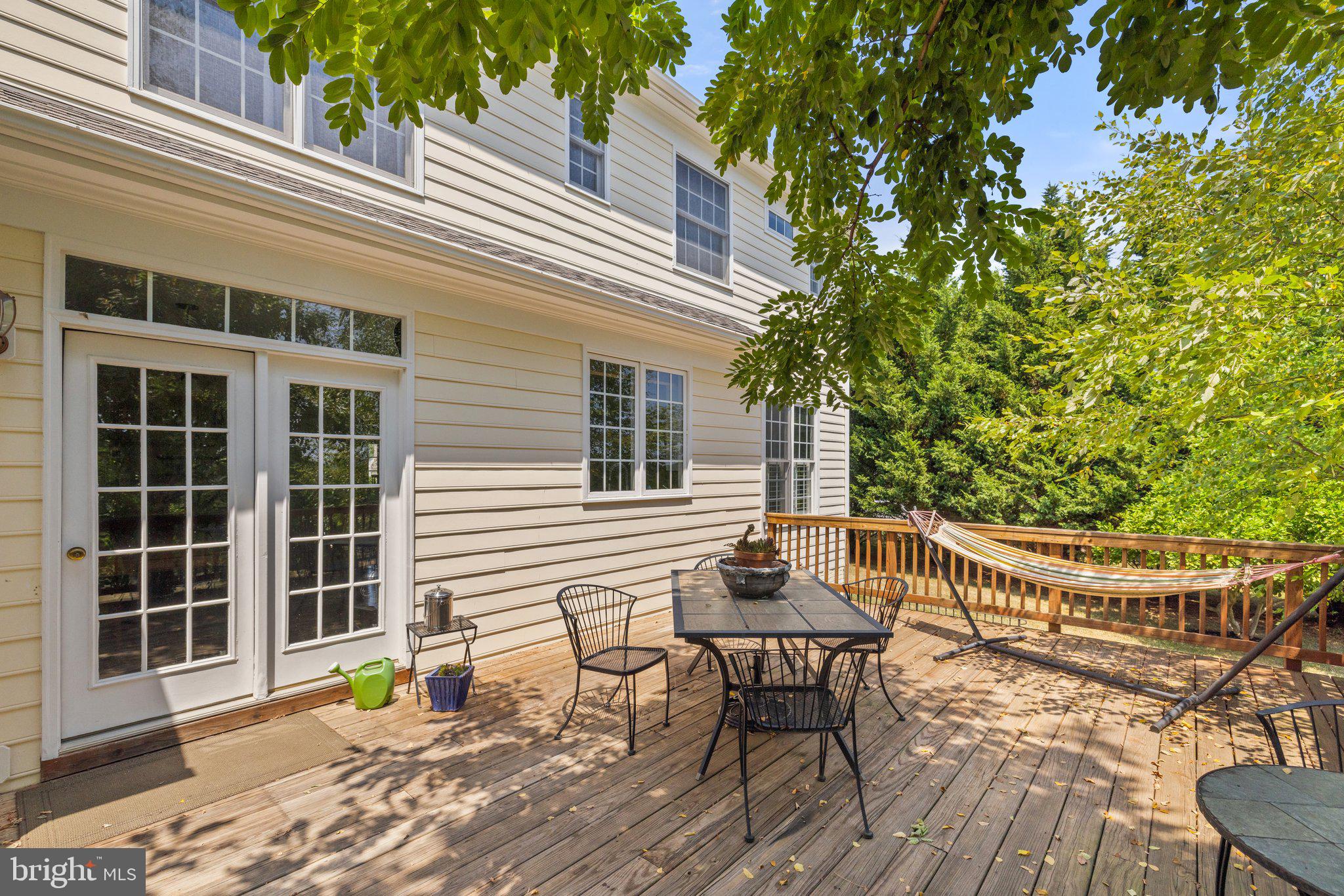 WATERFORD MEADOWS - Residential