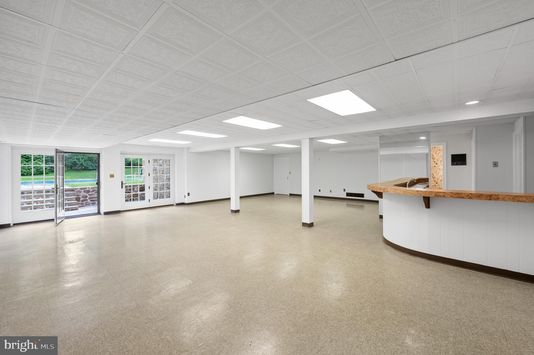 BRYN MAWR - Residential