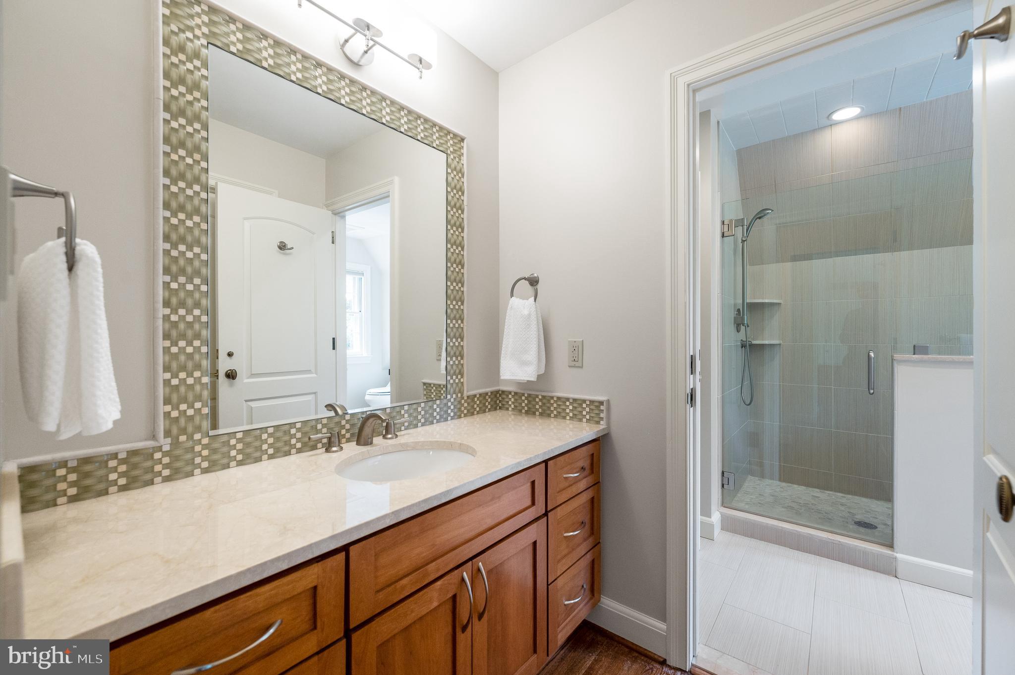 BRYN MAWR - Residential