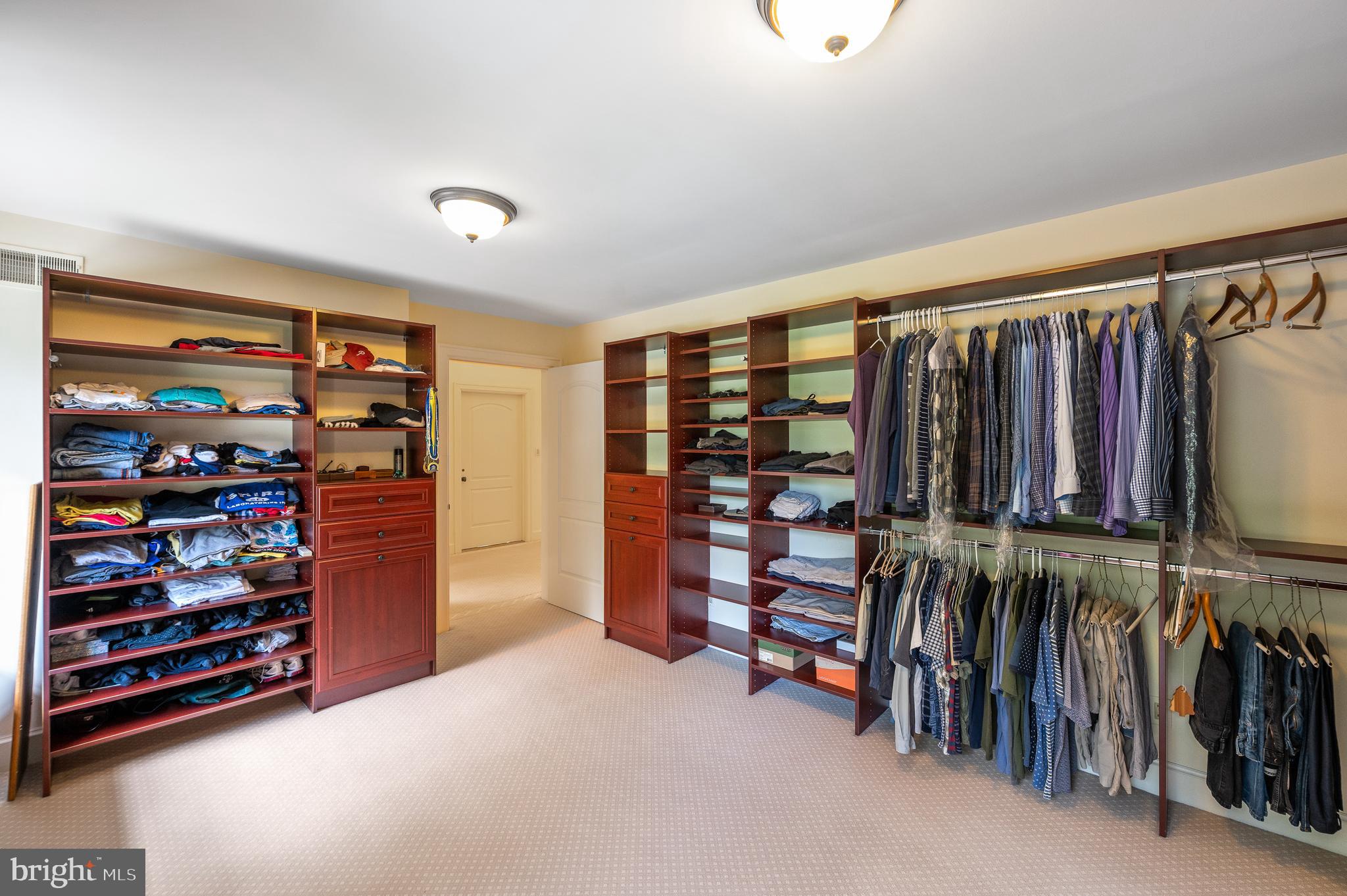 BRYN MAWR - Residential