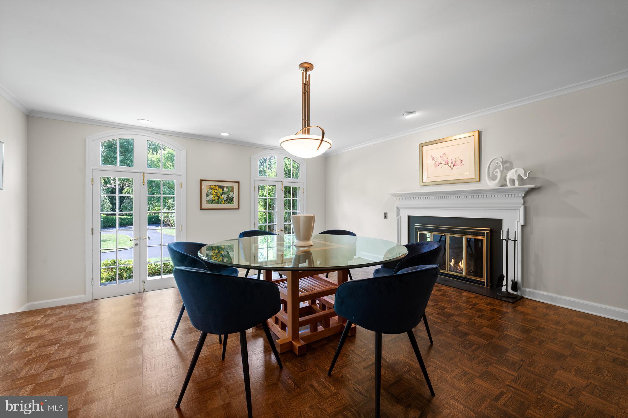 BRYN MAWR - Residential