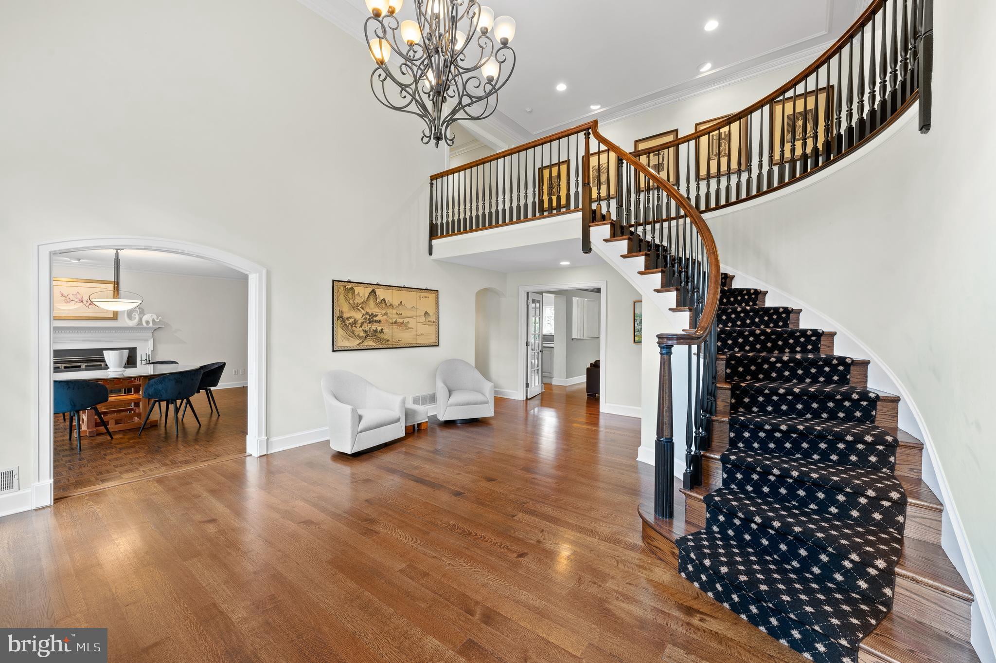 BRYN MAWR - Residential