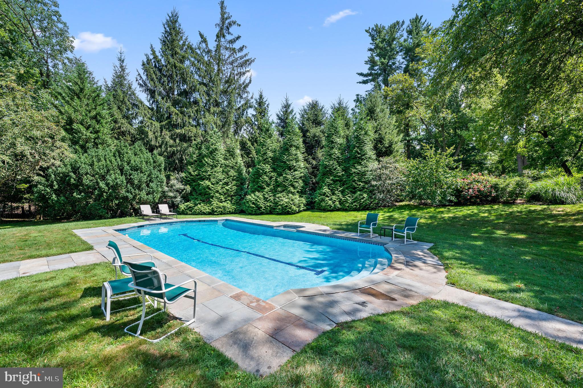 BRYN MAWR - Residential