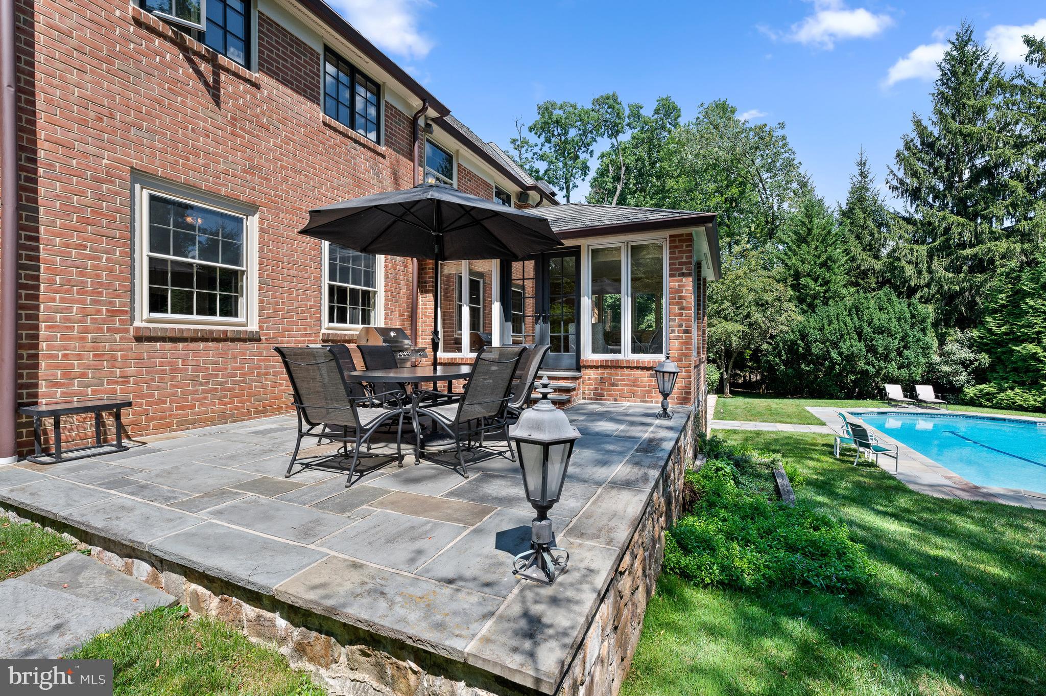 BRYN MAWR - Residential