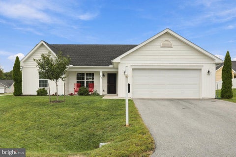 Homes For Sale - 210 Aristides Way<br/> MARTINSBURG, WV 25404