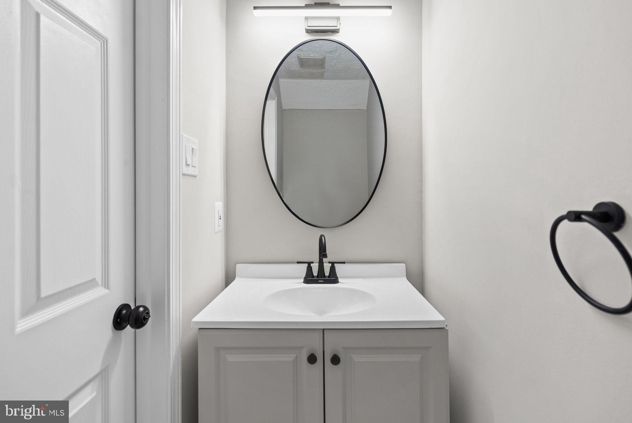 WHITFIELD GREEN - Residential