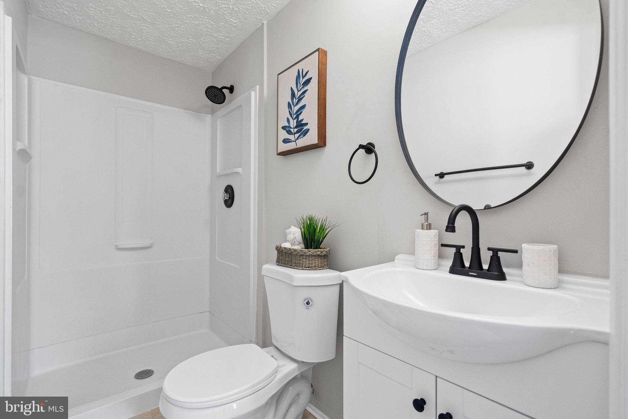 WHITFIELD GREEN - Residential