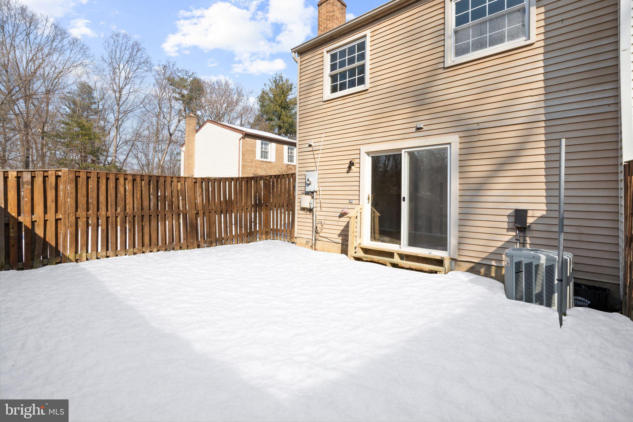 WHITFIELD GREEN - Residential