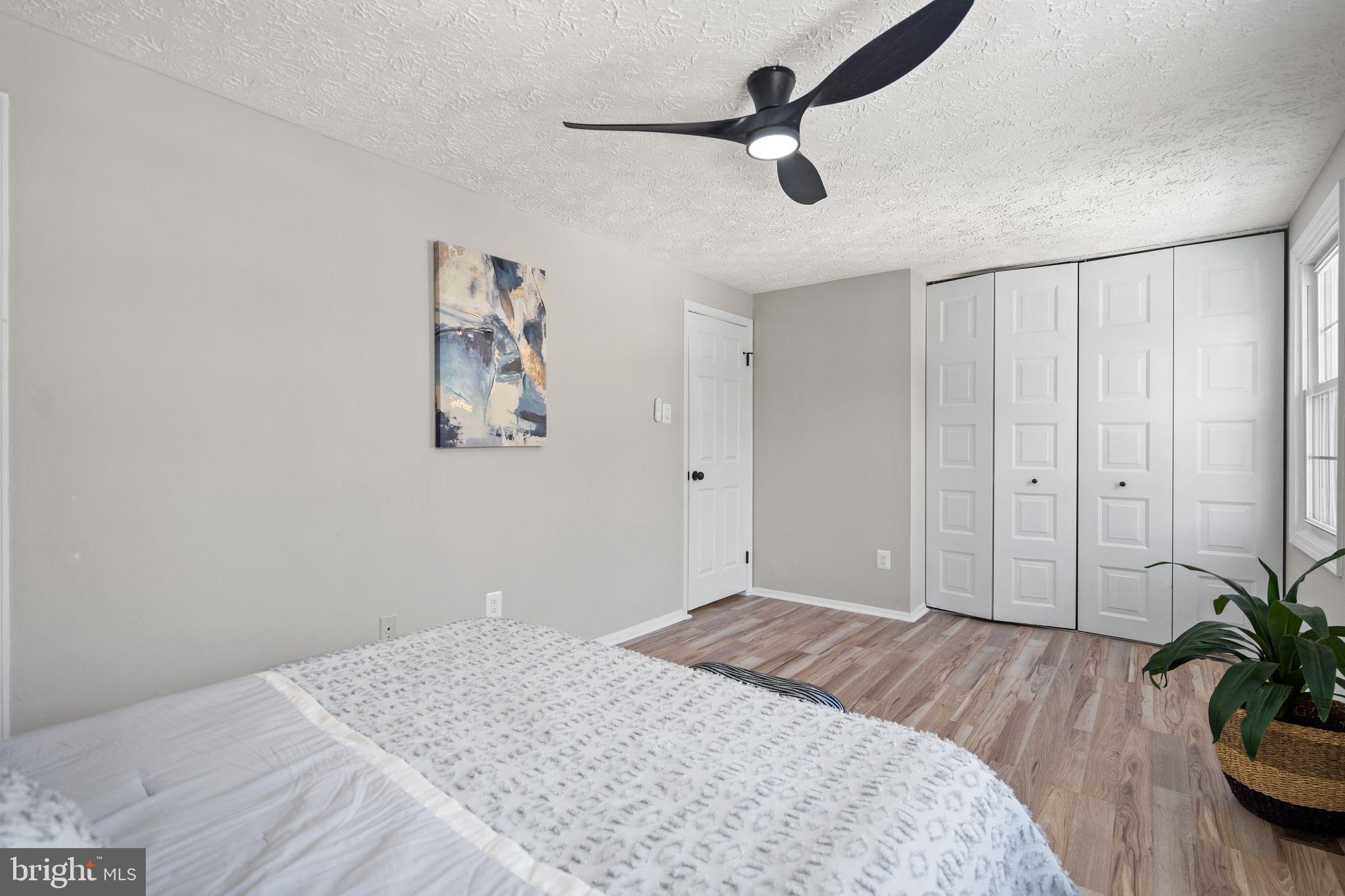 WHITFIELD GREEN - Residential