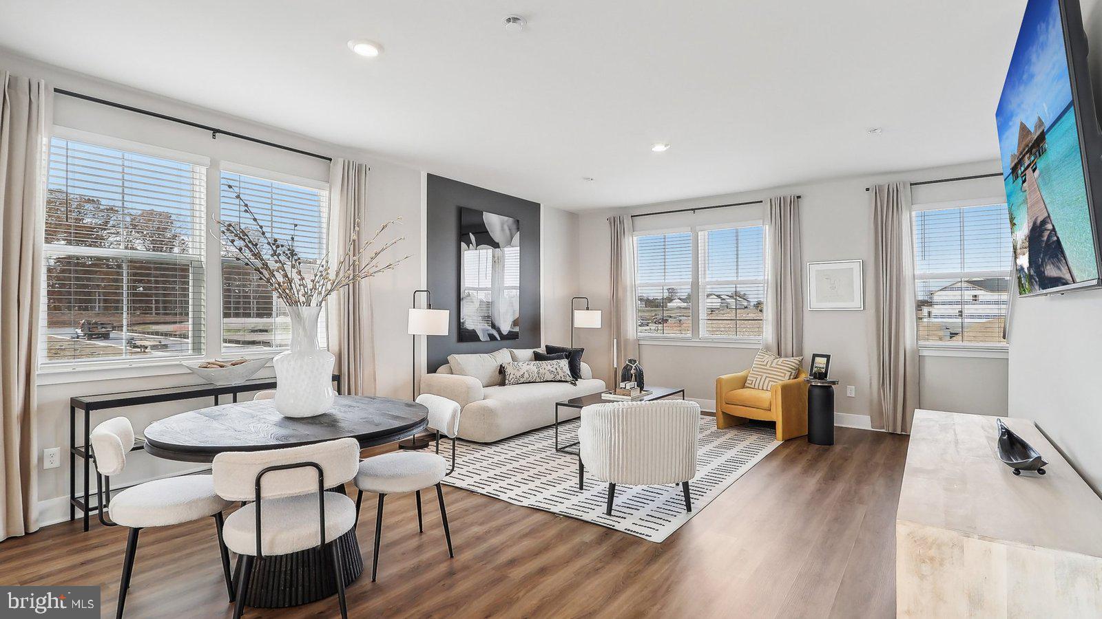 RETREAT AT WINDING CREEK - Residential