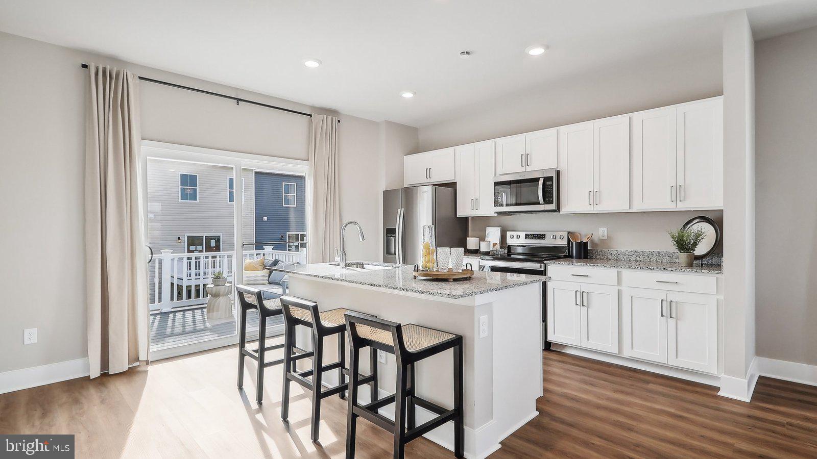 RETREAT AT WINDING CREEK - Residential